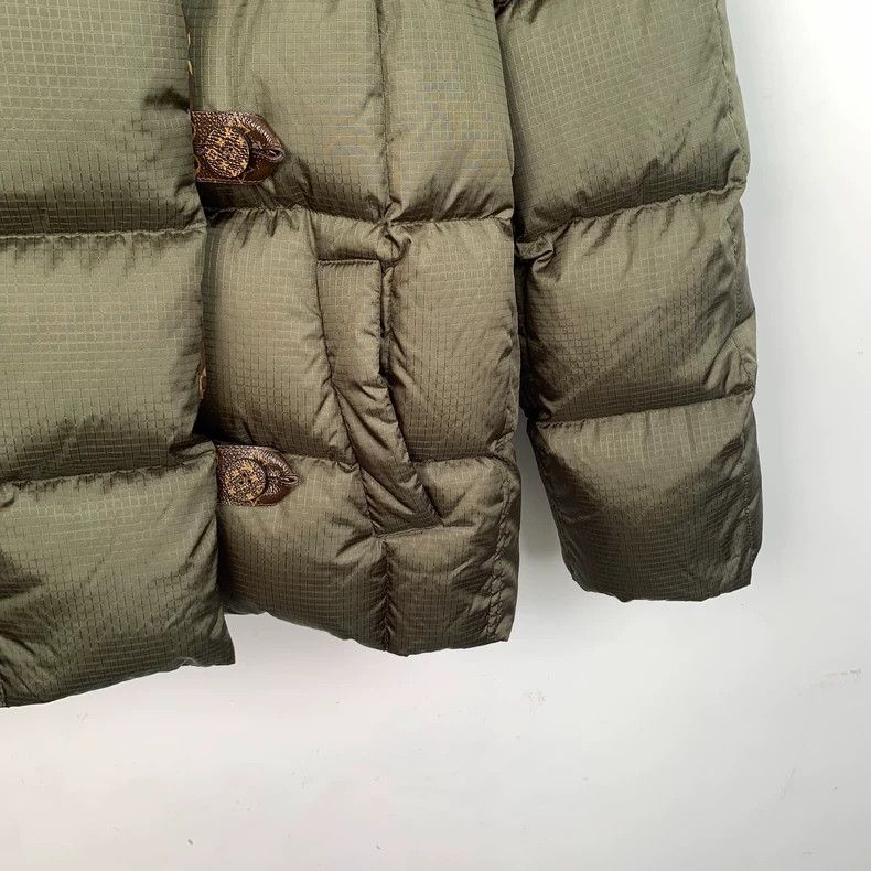 Louis Vuitton Louis Vuitton Green inside logo presbyopia full print hood Size XXS / US 00 / IT 34 - 4 Thumbnail
