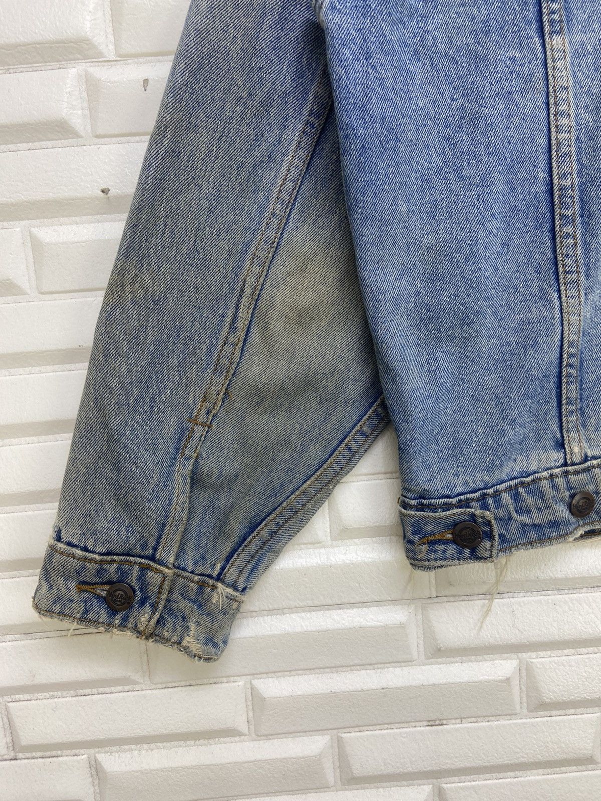 Hard Rock Cafe Vintage Hard Rock Cafe Bangkok Denim Trucker Jacket Size US M / EU 48-50 / 2 - 17 Thumbnail