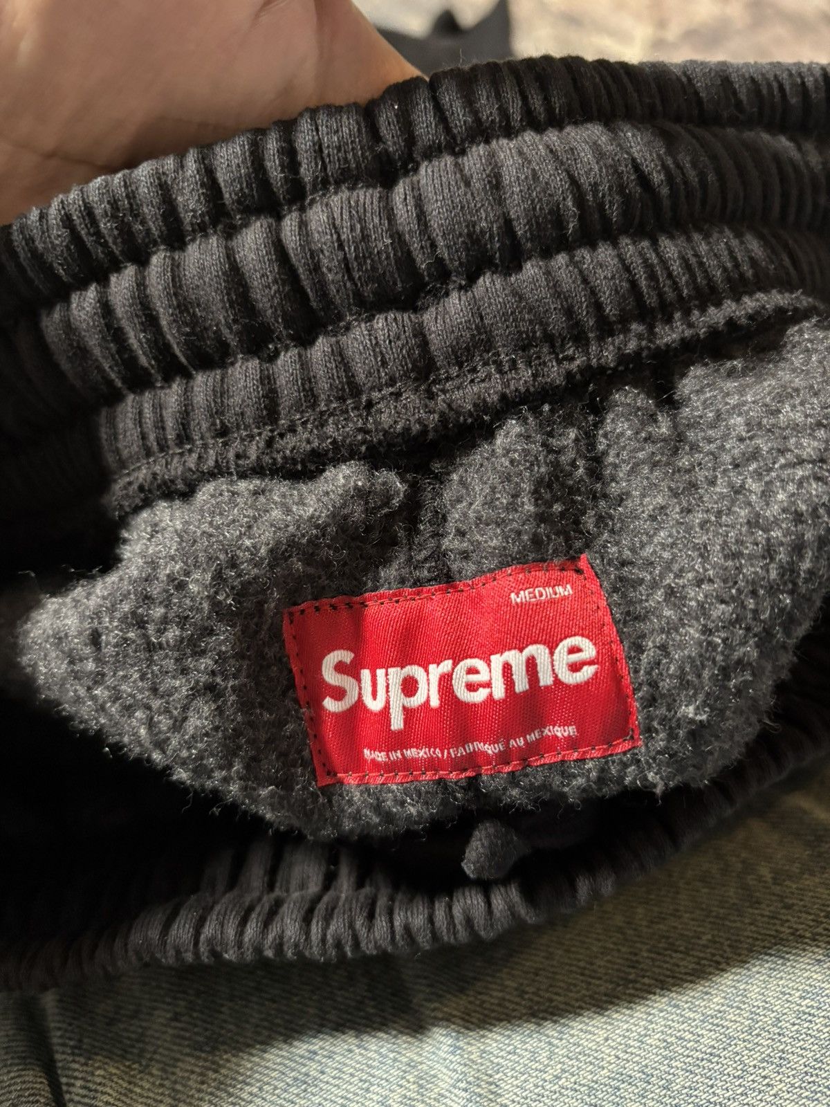 Supreme Black Supreme jogging set Size US M / EU 48-50 / 2 - 3 Thumbnail