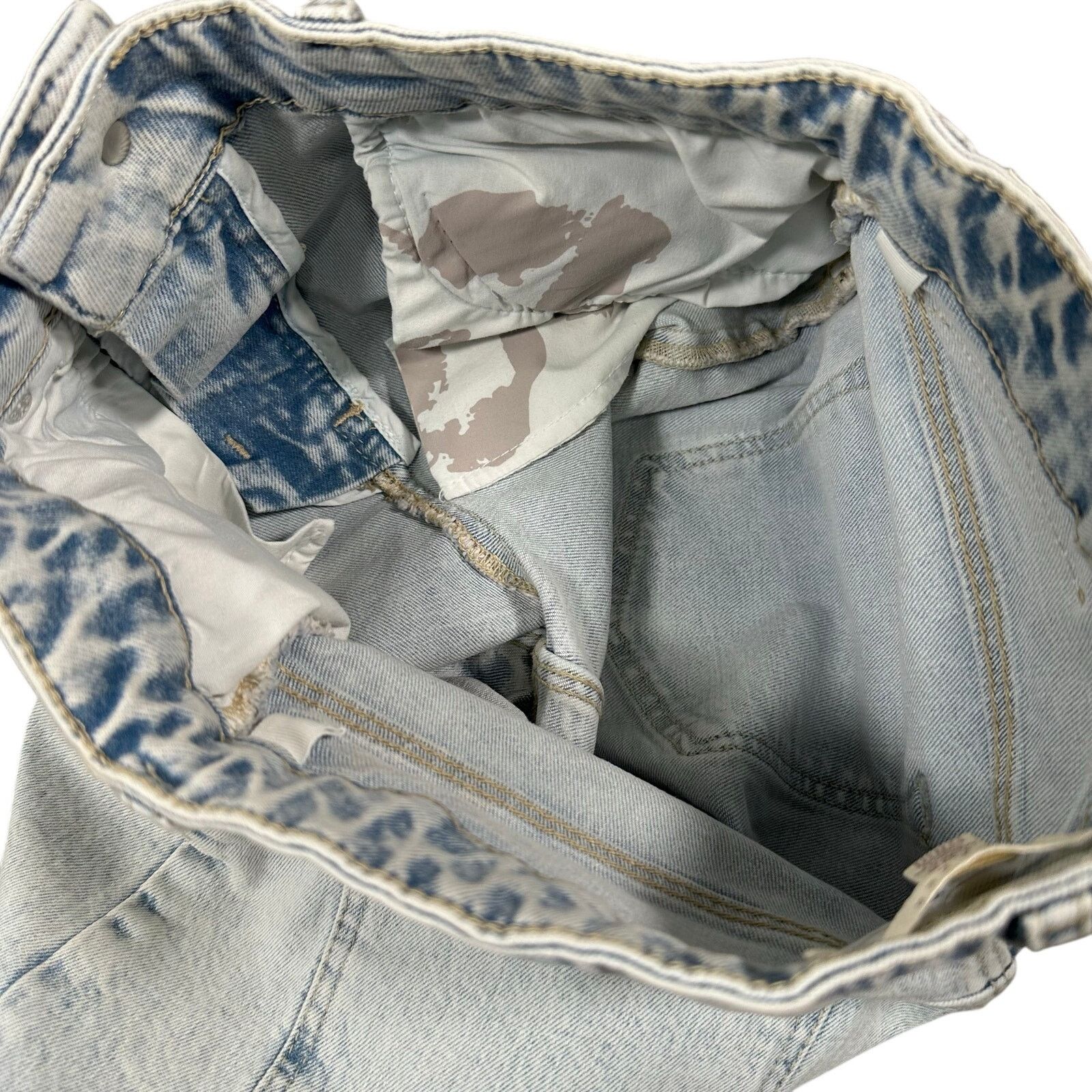 Ted Baker Ted Baker Gianahh High Rise Stretch Denim Shorts Size 25 Size 25" / US 0 / IT 36 - 6 Thumbnail
