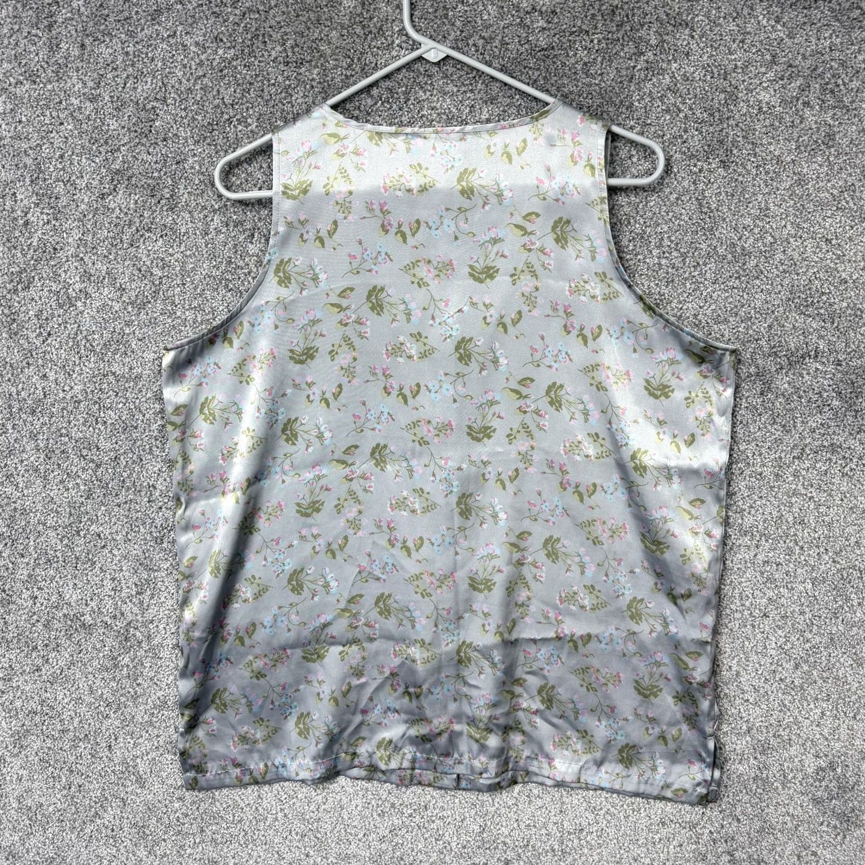 Vintage VINTAGE Secret Treasures Pajama Set Satin Camisole Top & Shorts Floral Gray L Women Size ONE SIZE - 7 Thumbnail