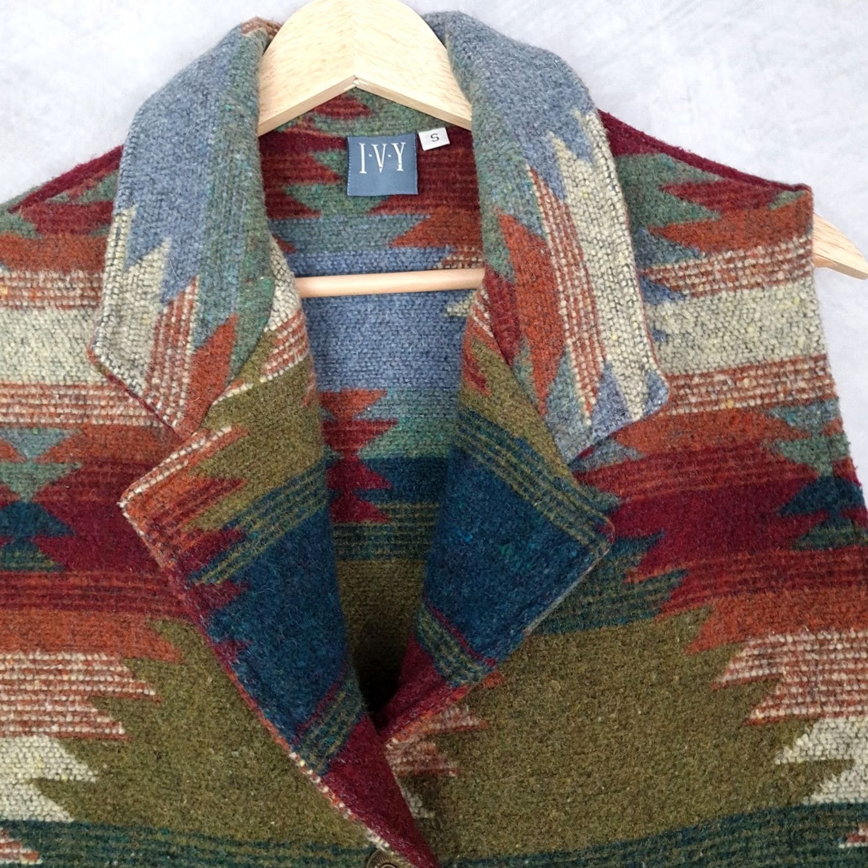 Vintage VINTAGE IVY Sweater Vest Womens Small Aztec Southwestern Boho Wool Blend Button Up Size S / US 4 / IT 40 - 2 Thumbnail