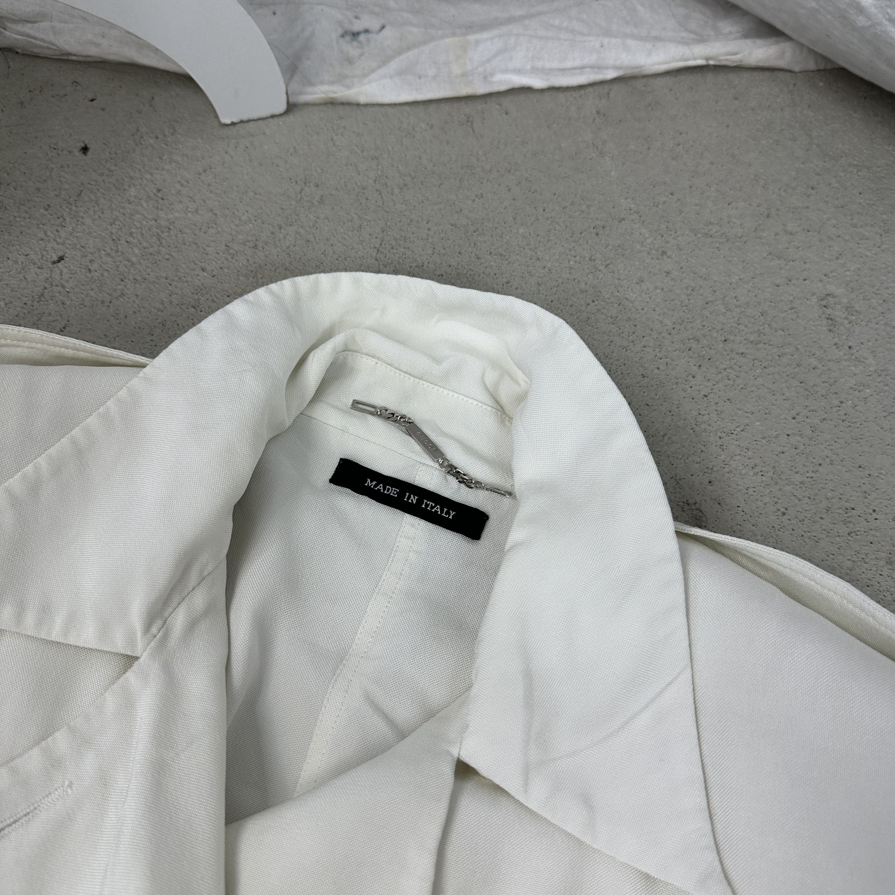 Gucci × Vintage Vintage Gucci Padded Shoulders Blazer 00s Size 25" / US 0 / IT 36 - 4 Thumbnail