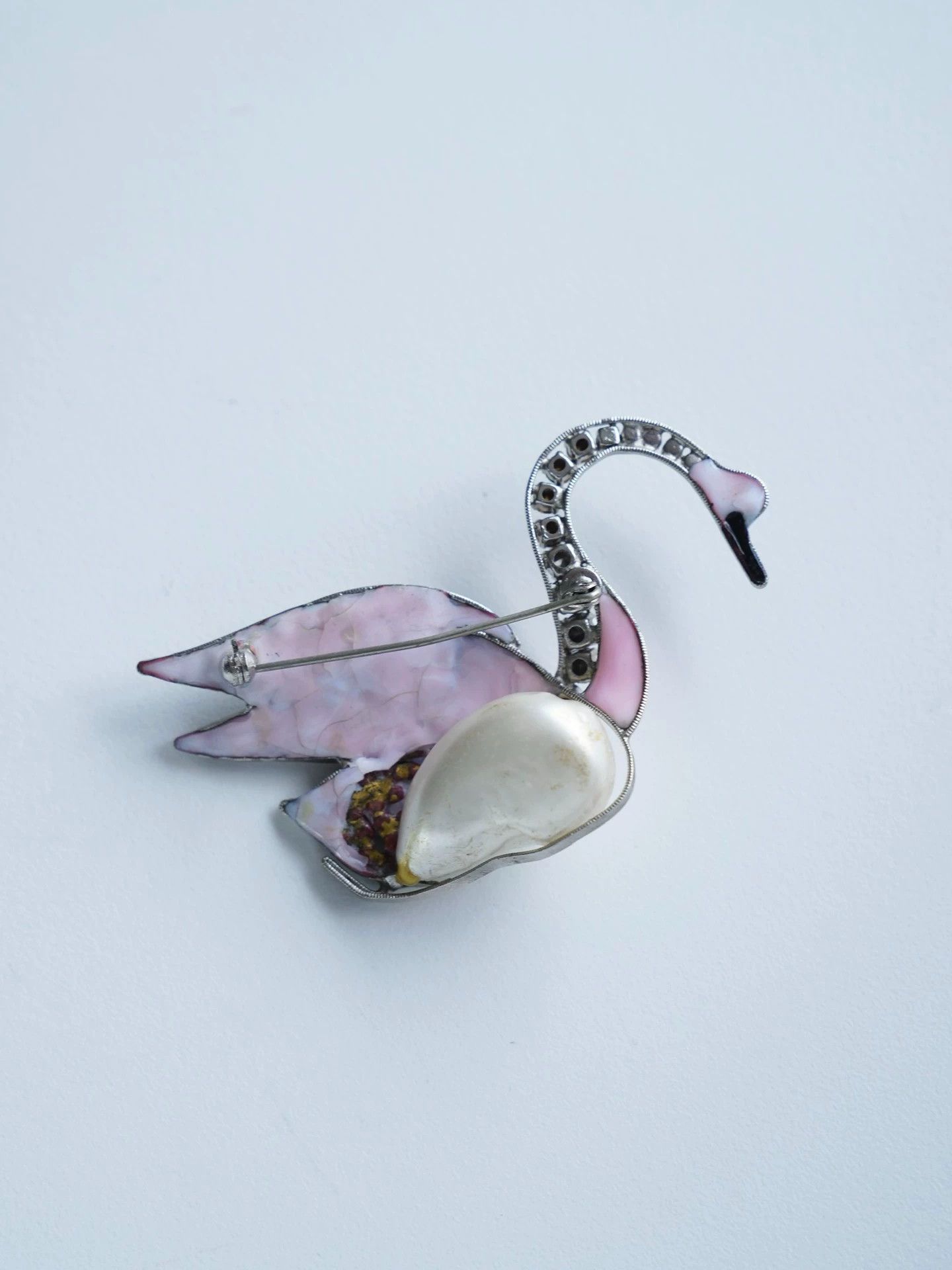 Other Gripoix 1960s French Swan Brooch - Pink Glass, Pearl Size ONE SIZE - 3 Thumbnail
