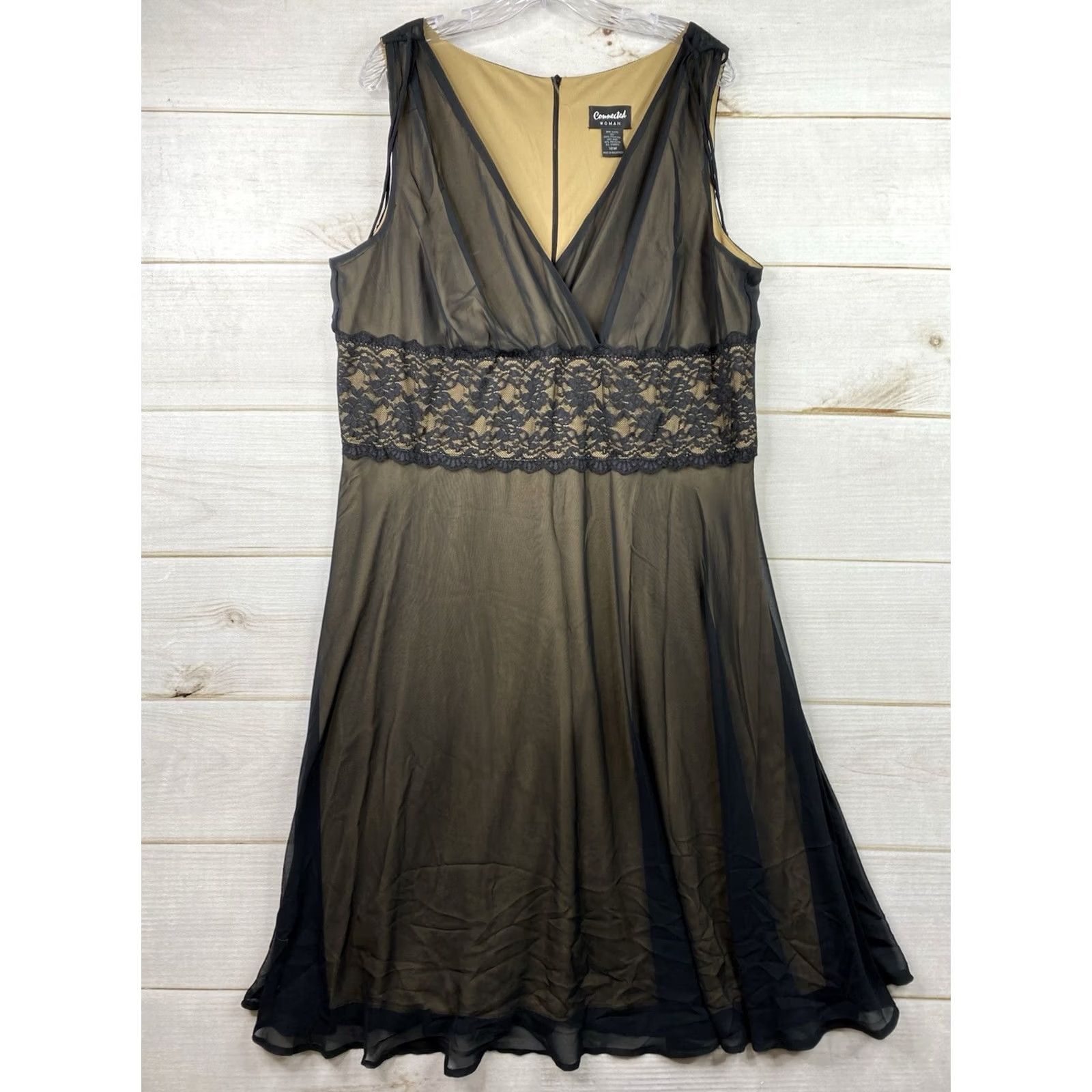 Vintage Connected Womens Dress 18W Black Sleeveless Sheer Overlay Lace Midi V-Neck Party Cocktail Wedding Dress Size XXL / US 16-18 / IT 52-54 - 2 Thumbnail