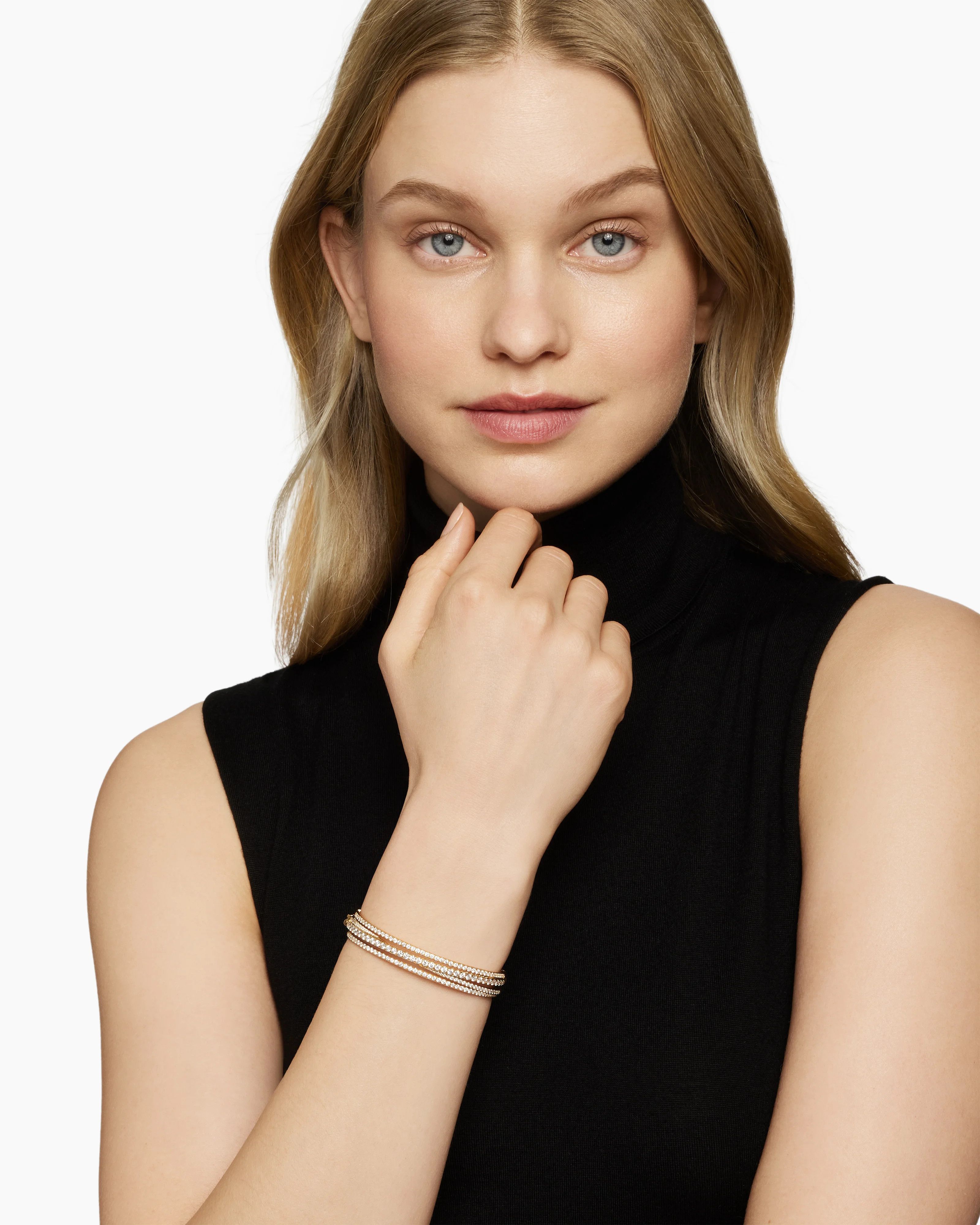 David Yurman oc11z0625 Size: S / Pavé Crossover Three Row Bracelet Gold Size ONE SIZE - 2 Thumbnail