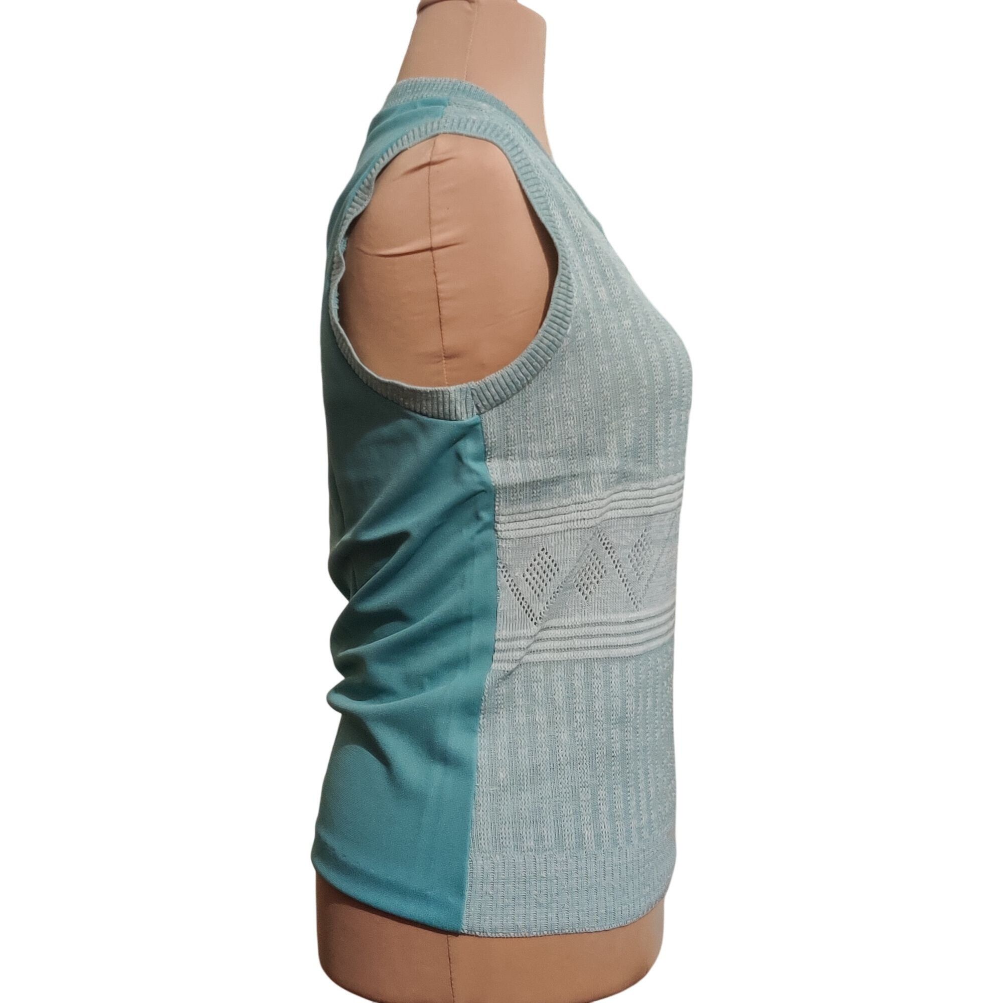 Vintage Diane Young Sportswear L Knit Vest Vintage Sleeveless Pullov Size L / US 10 / IT 46 - 3 Thumbnail