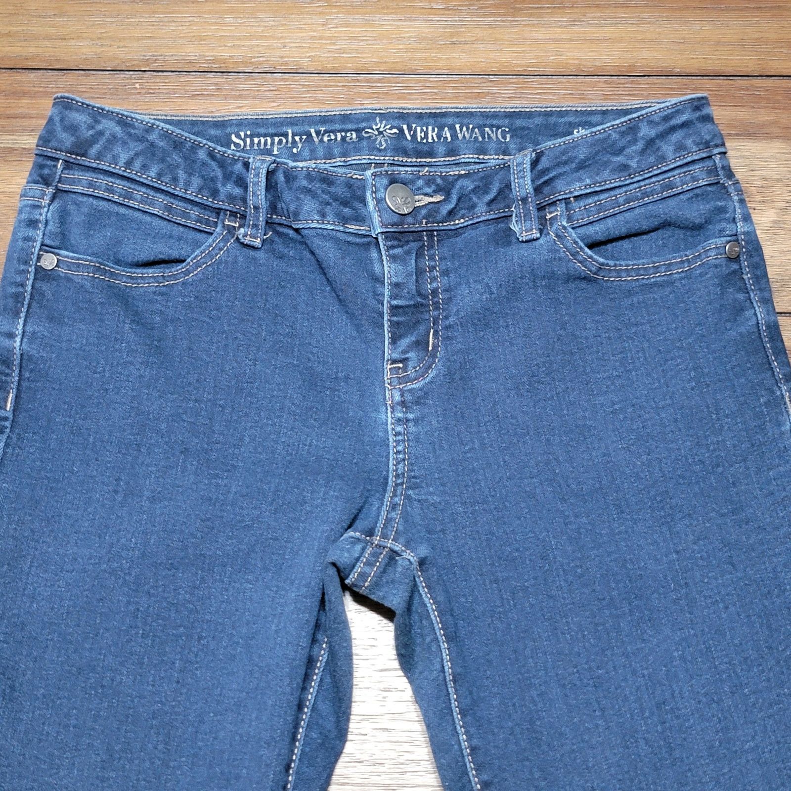 Vera Wang Vera Wang Simply Vera Dark Wash Straight Denim Jeans -Size 4 Size 27" / US 4 / IT 40 - 2 Thumbnail