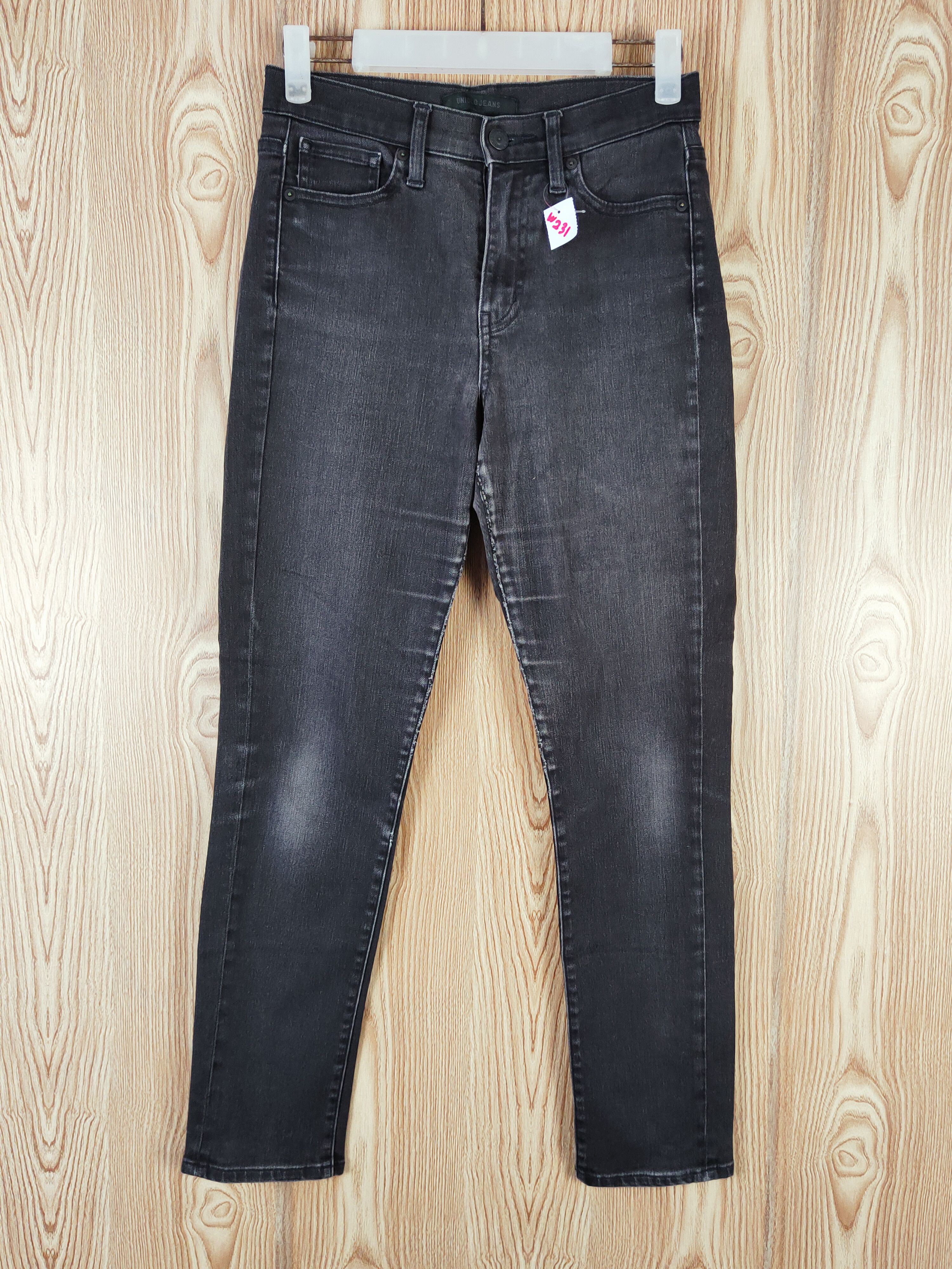 Japanese Brand Uniqlo Black Distressed Ripped Jeans #W231 Size 26" / US 2 / IT 38 - 1 Thumbnail
