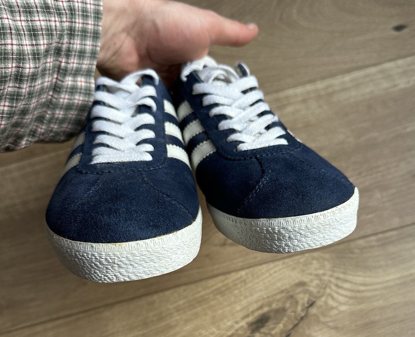 Adidas Vintag 90s Adidas Gazelle 1996 Shoes Sneakers Trainers Rare Size US 9 / EU 42 - 7 Thumbnail