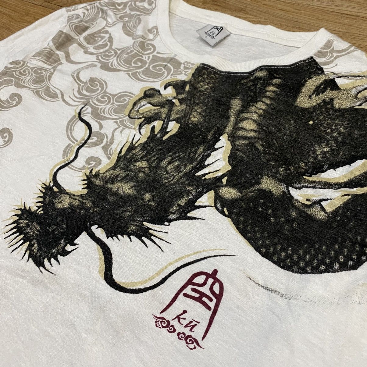 Japanese Brand 2000s KU Tee Style Sukajan Long Sleeve Tshirt Size US L / EU 52-54 / 3 - 5 Thumbnail
