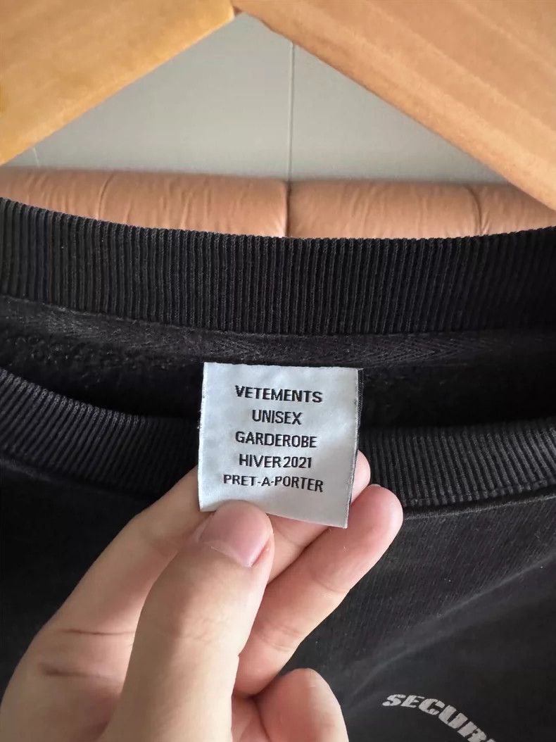 Vetements Vetements Security sweater Size US XS / EU 42 / 0 - 4 Thumbnail