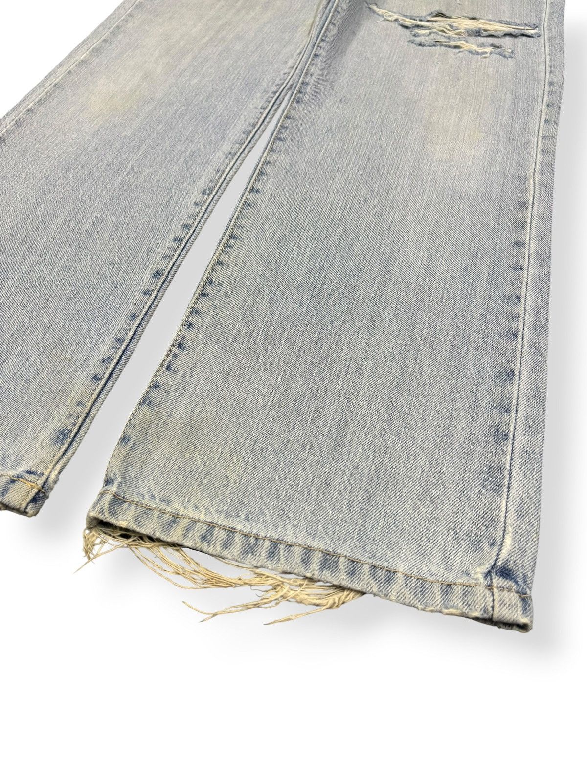 Japanese Brand Vintage Japanese Brand Light Blue Wash Distressed Jeans Size US 34 / EU 50 - 7 Thumbnail