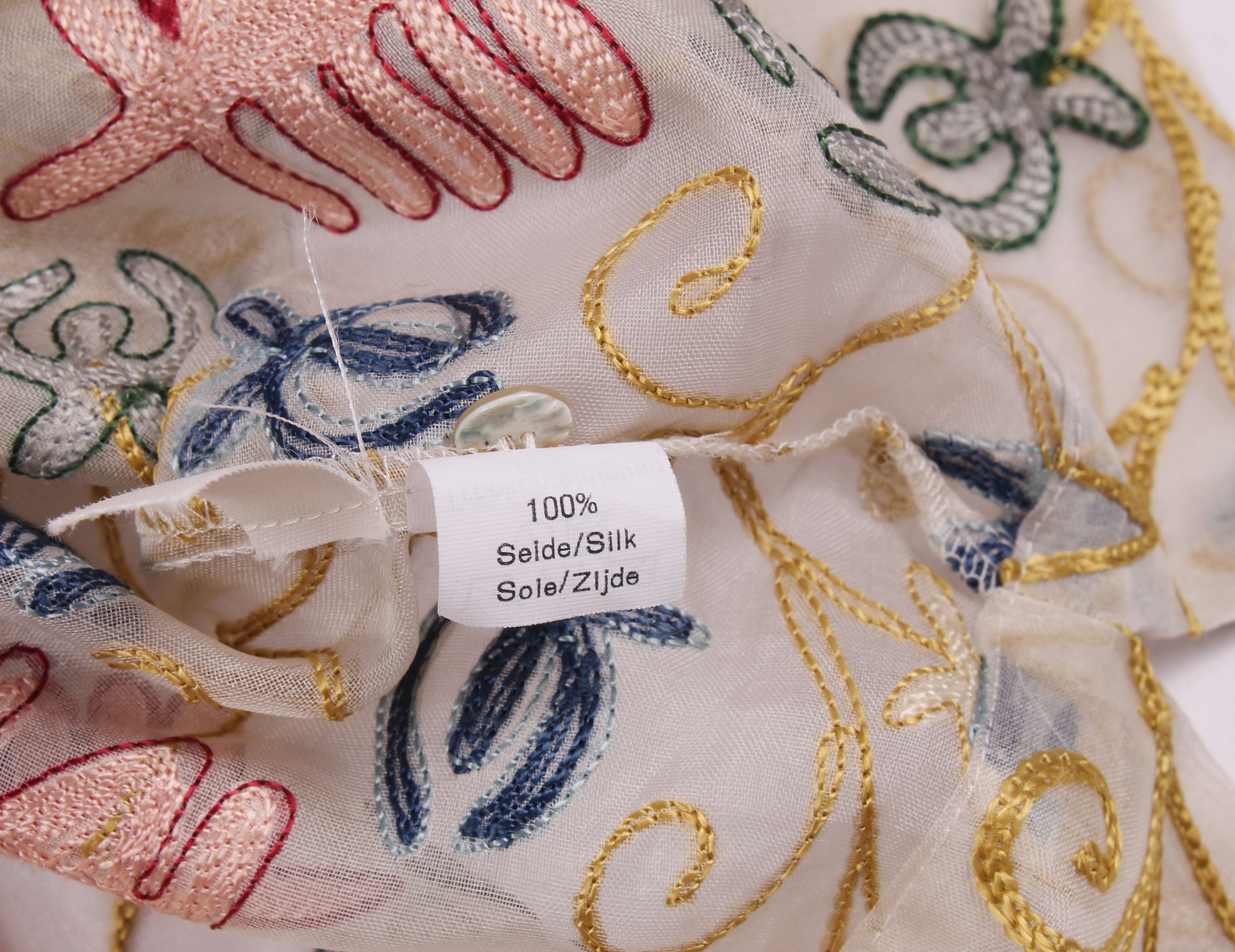 Vintage Vintage Y2K Embroidered Silk Oversize Shirt Top Size M / US 6-8 / IT 42-44 - 6 Thumbnail