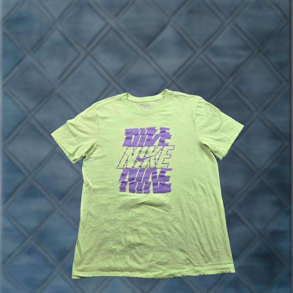 Nike Nike T Shirt Medium Mens Yellow Swoosh Graphic Short Sleeve Crewneck Nike Dri-Fit Shirt Mens Size US M / EU 48-50 / 2 - 1 Thumbnail