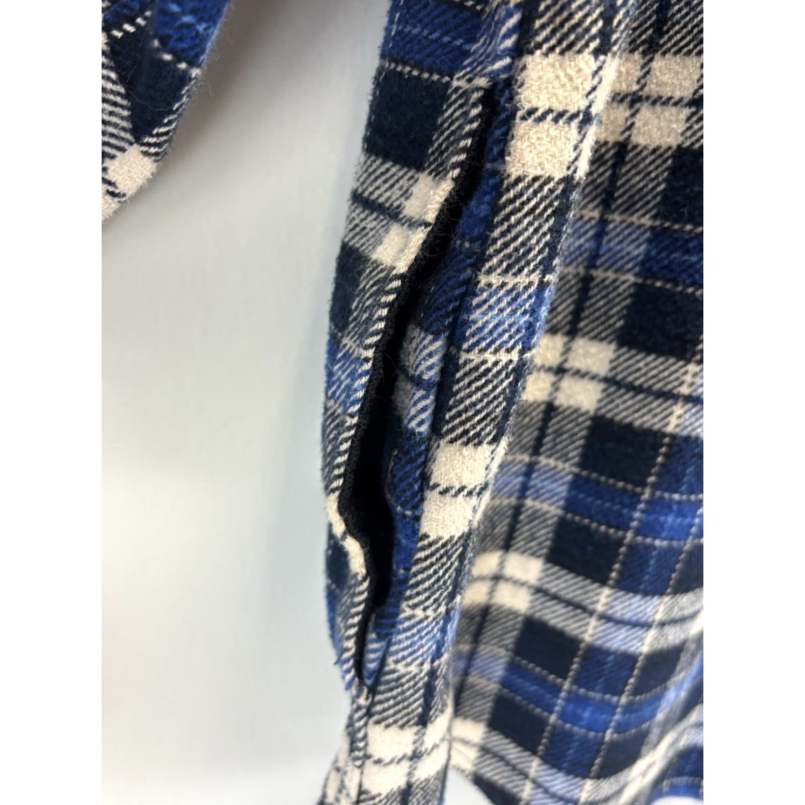 Orvis VINTAGE Orvis Heavyweight Flannel Shirt Jacket Shacket Men’s L Blue Plaid Outdoor Casual Workwear Size US L / EU 52-54 / 3 - 5 Thumbnail