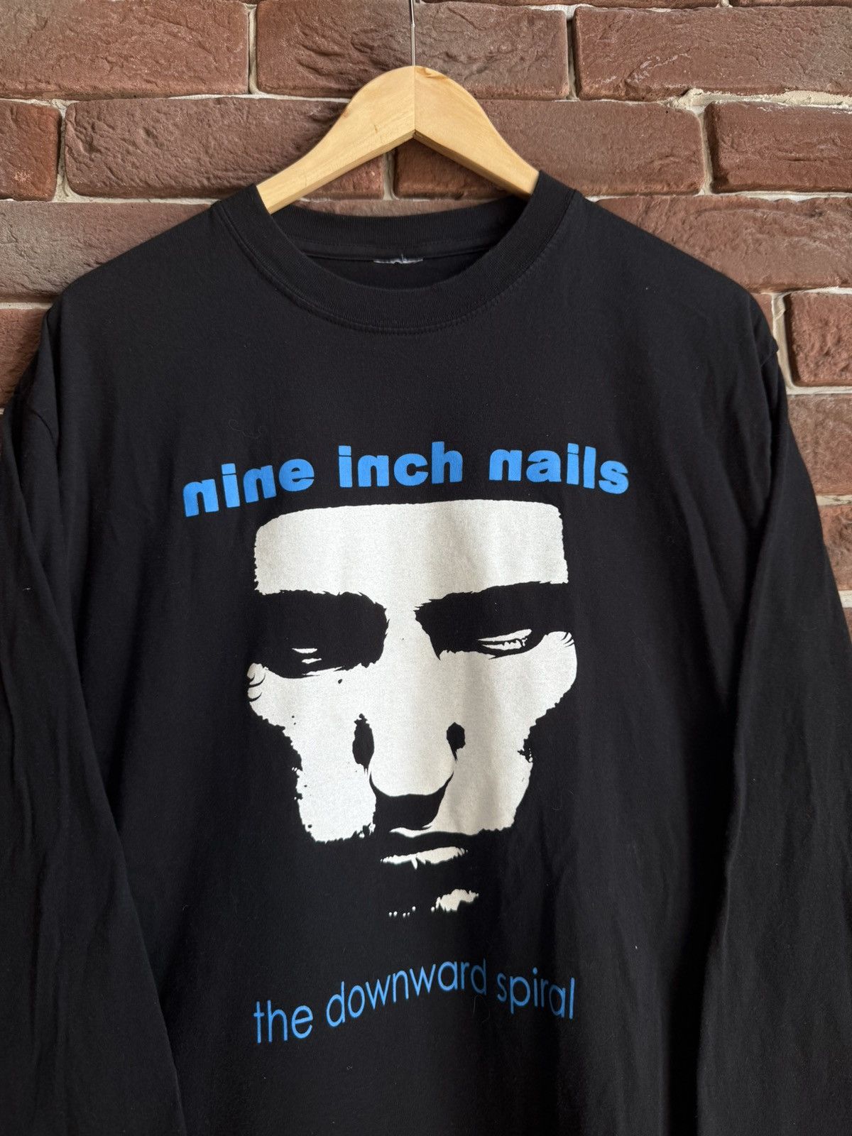 Band Tees Rare 90s Vintage Nine Inch Nails Downward Spiral Band Tee L Size US L / EU 52-54 / 3 - 3 Thumbnail