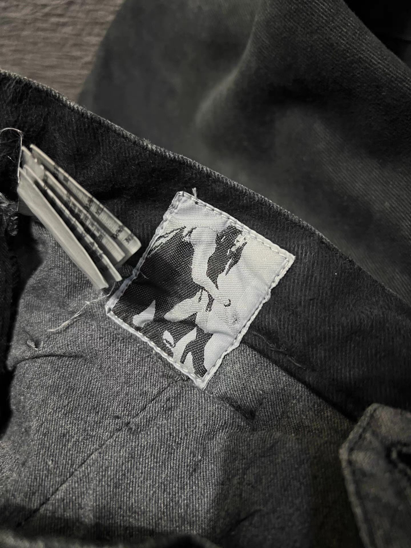 Rick Owens Rick Owens 11FW distressed cropped jeans Size US 29 - 8 Thumbnail