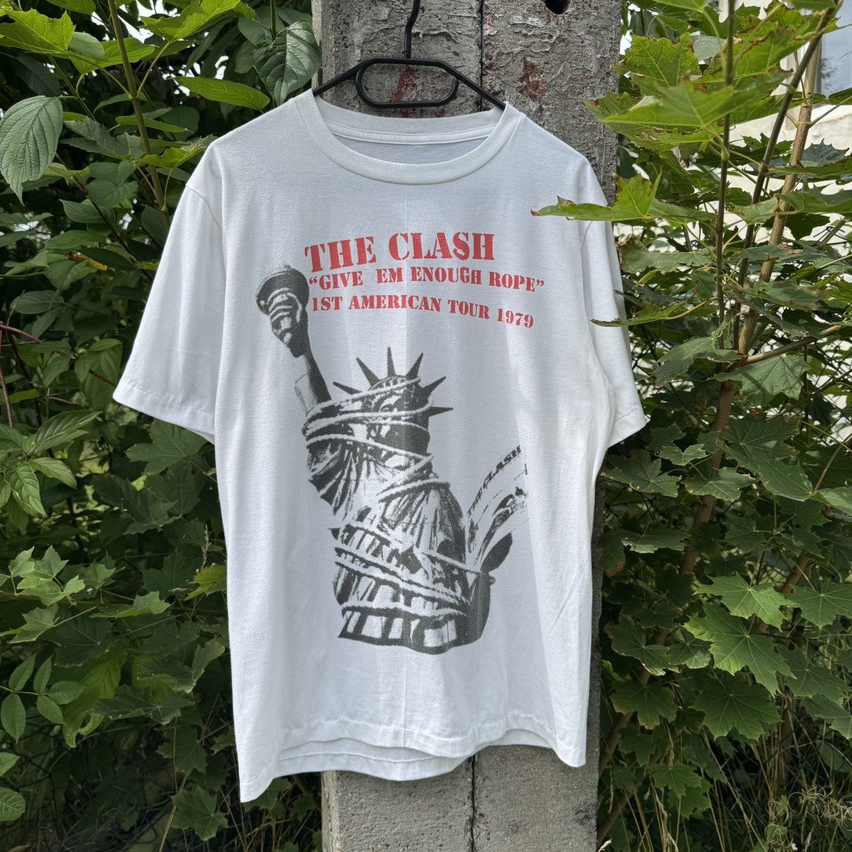 Band Tees 1979 The Clash 1st American Tour Band Tee Punk Rock 80s 90s Size US S / EU 44-46 / 1 - 12 Thumbnail