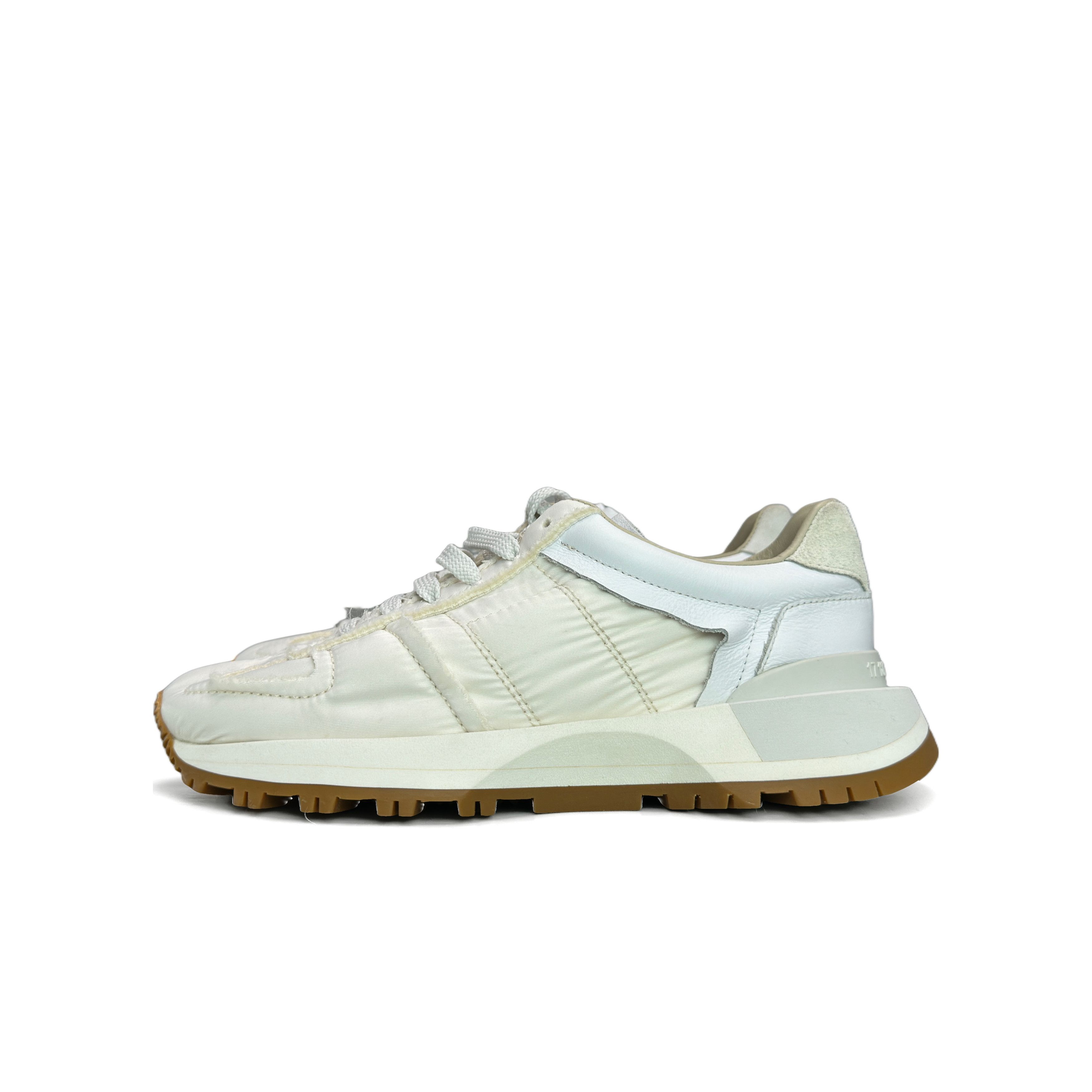 Maison Margiela Maison Margiela Nylon Low-Top Sneakers Size 36 Size US 6 / IT 36 - 1 Thumbnail