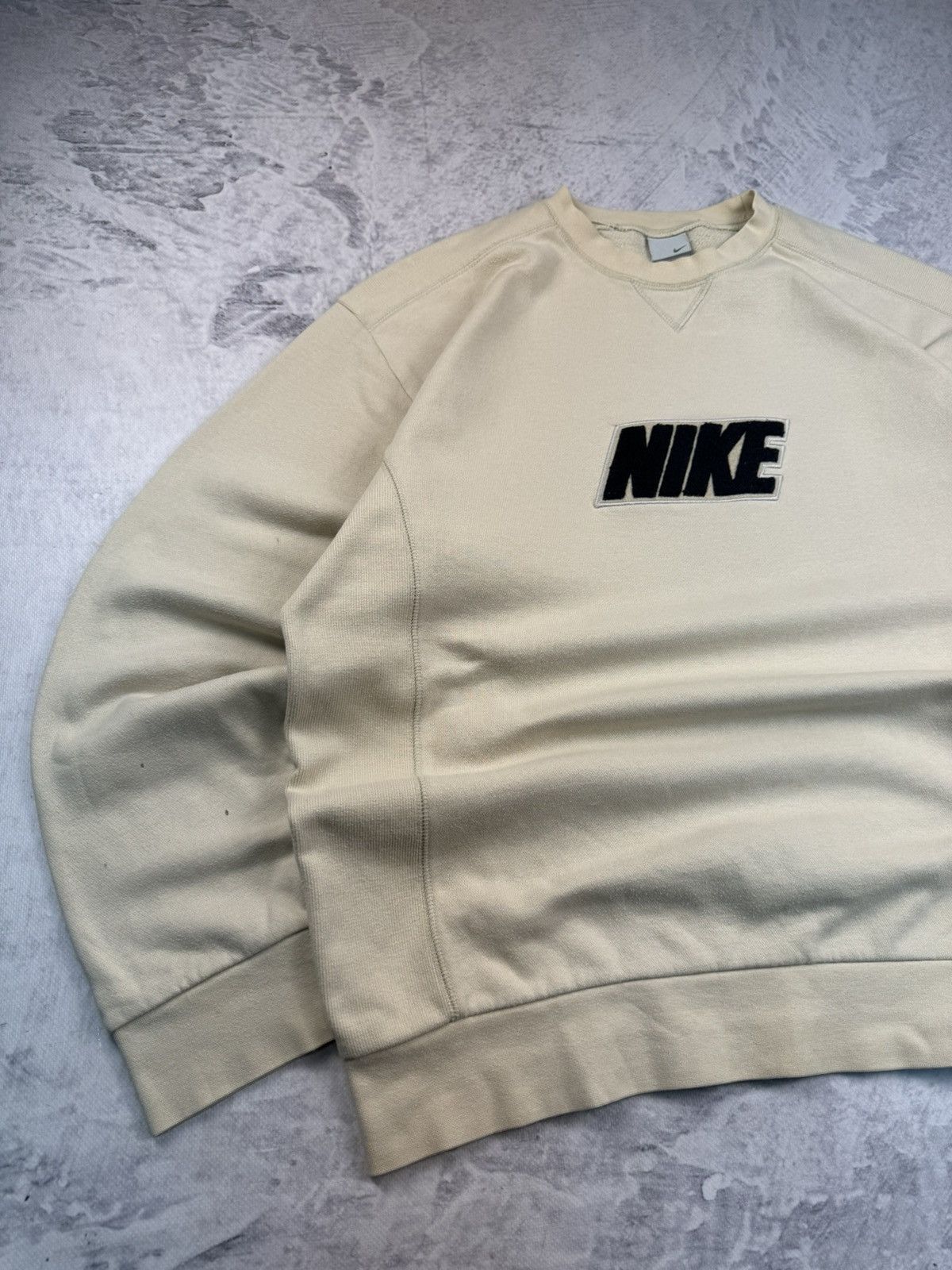 Nike × Vintage NIKE VINTAGE CENTER LOGO OVERSIZE BOXY SWEATSHIRT Size US XL / EU 56 / 4 - 2 Thumbnail