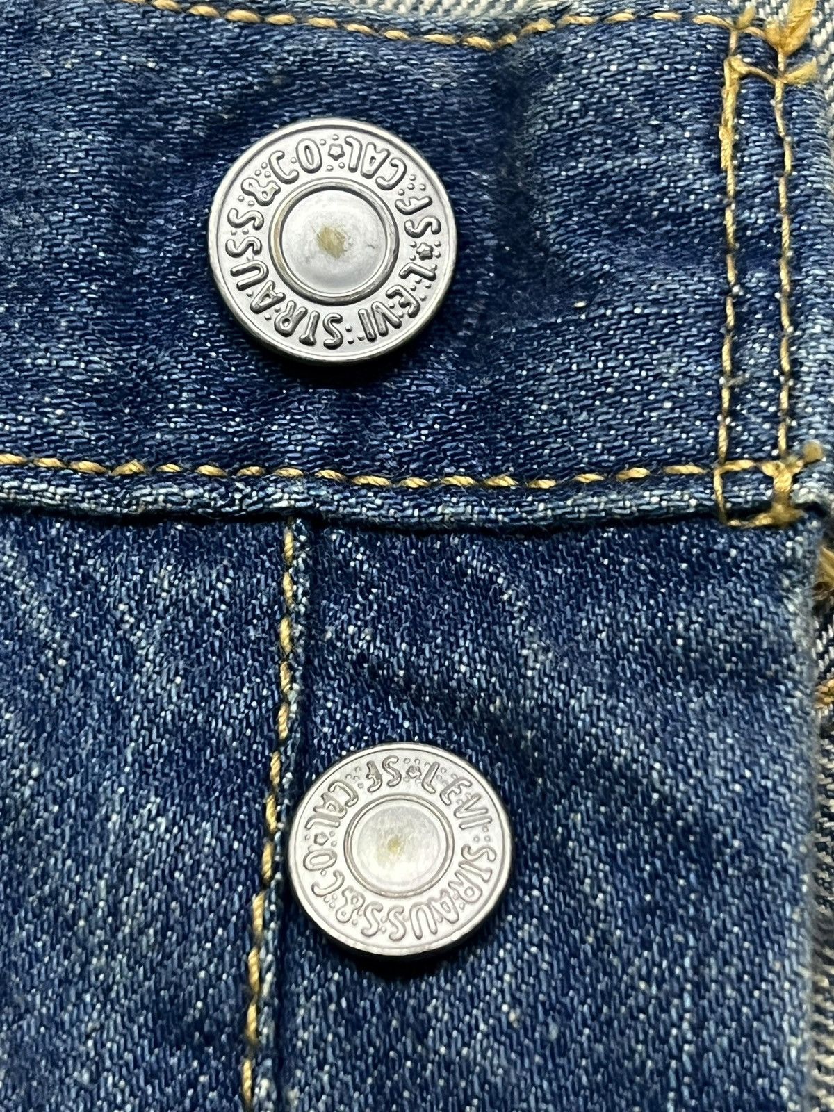 Levi's Loose Vintage 05s Levi’s 501 Japan Denim-Faded Whisker Wash Size US 33 - 11 Thumbnail