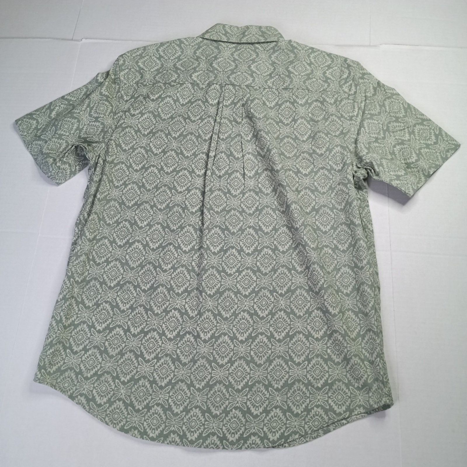 Chaps Chaps Seacoast Chambray Woven Shirt Mens M Green Aztec Print Size US M / EU 48-50 / 2 - 7 Thumbnail