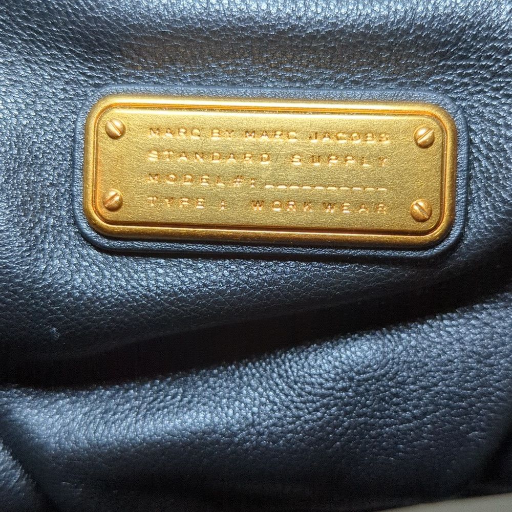 Marc by Marc Jacobs Marc by Marc Jacobs Black Italian Leather Crossbody Hobo Ba Size ONE SIZE - 2 Thumbnail