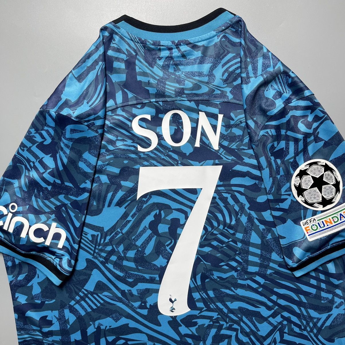 Nike TOTTENHAM NIKE 2022/2023 FOOTBALL THIRD JERSEY #7 SON Size US L / EU 52-54 / 3 - 9 Thumbnail