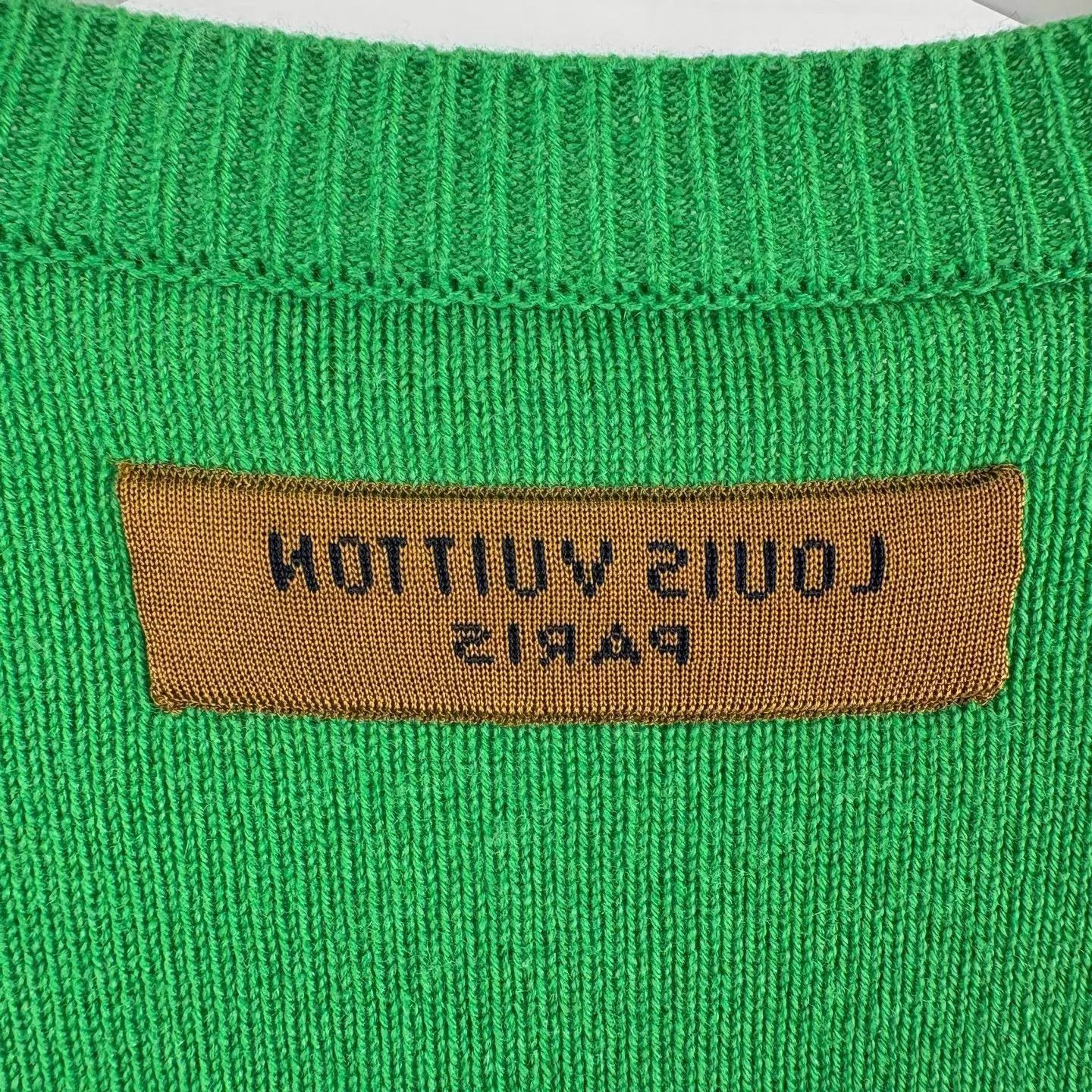 Louis Vuitton LV Green Cuff Logo 100% Cashmere Crewneck Sweater L Size US L / EU 52-54 / 3 - 5 Thumbnail