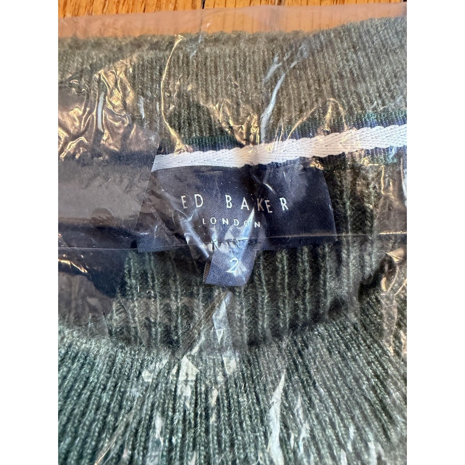 Ted Baker Ted Baker Mens Waffle Stitch Crew Neck Sweater Small Size US S / EU 44-46 / 1 - 4 Thumbnail