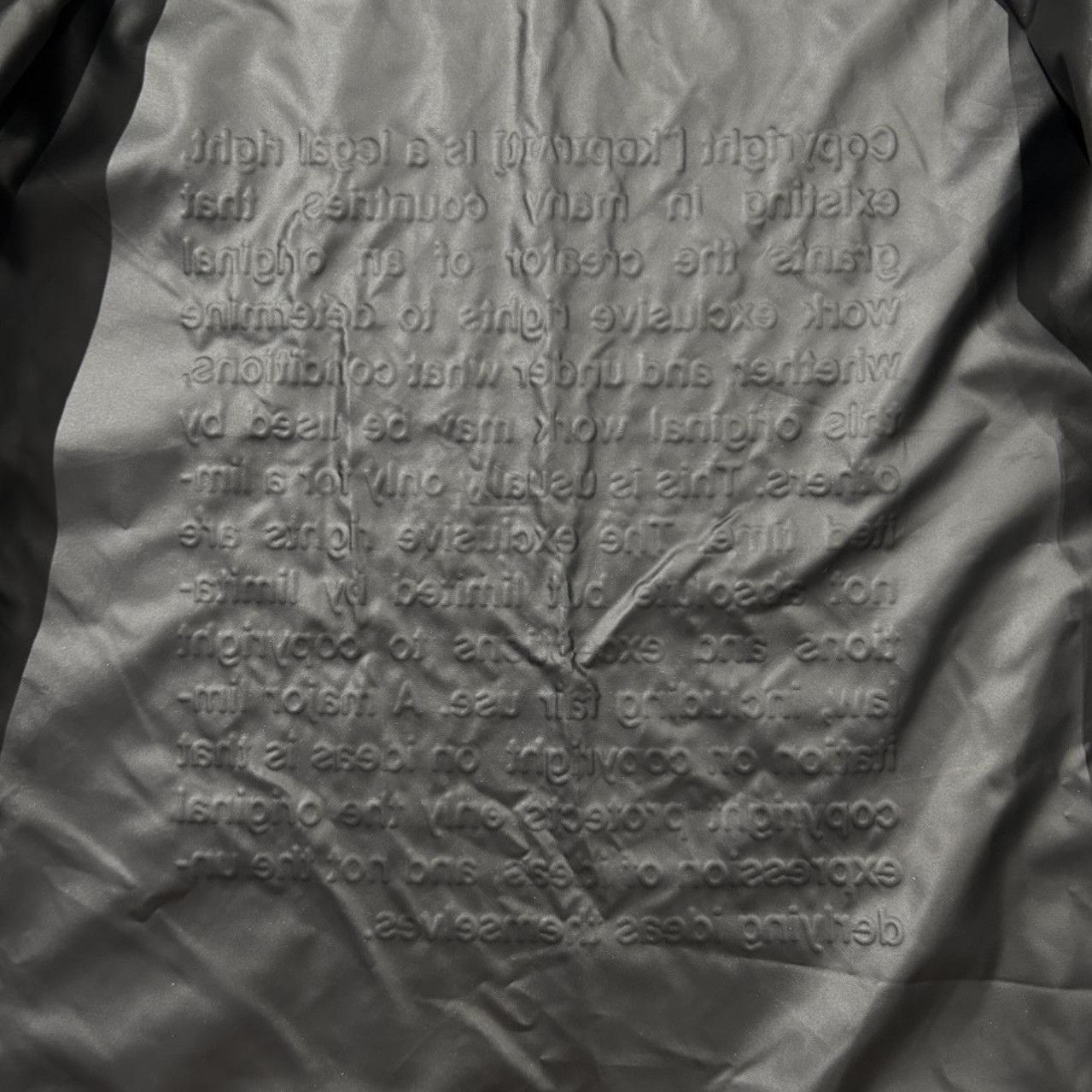 Vetements Vetements Copyright Black Raincoat Size US L / EU 52-54 / 3 - 9 Thumbnail