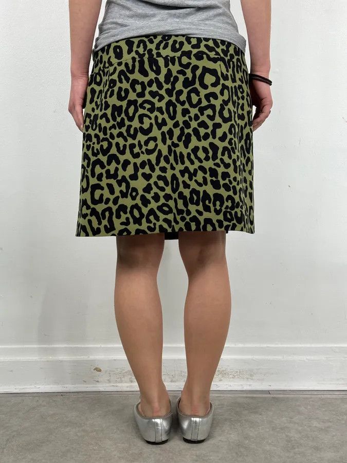 Prada SS2012 Prada Green & Black Leopard Skirt Size 28" / US 6 / IT 42 - 4 Thumbnail