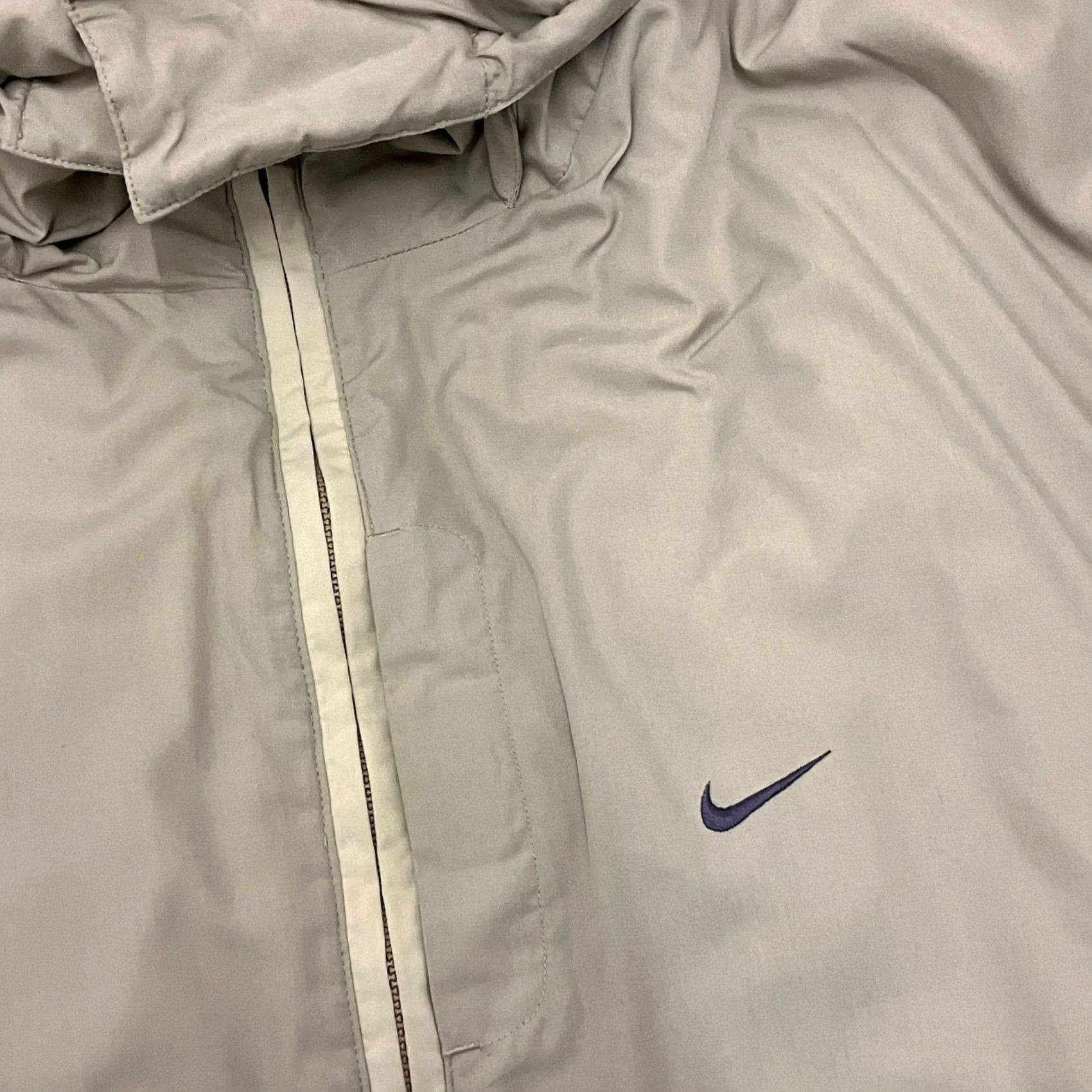 Nike VINTAGE Nike Jacket Mens Large Beige Hooded Full Zip Winter Coat Y2K Quilted Size US L / EU 52-54 / 3 - 2 Thumbnail