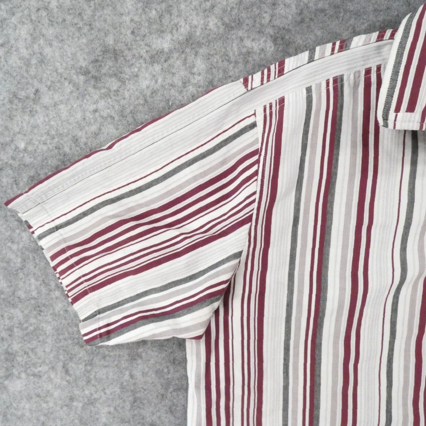 Vintage VINTAGE Marithe Francois Girbaud Shirt Men L Short Sleeve Button Up Red Gray Striped Size US L / EU 52-54 / 3 - 3 Thumbnail