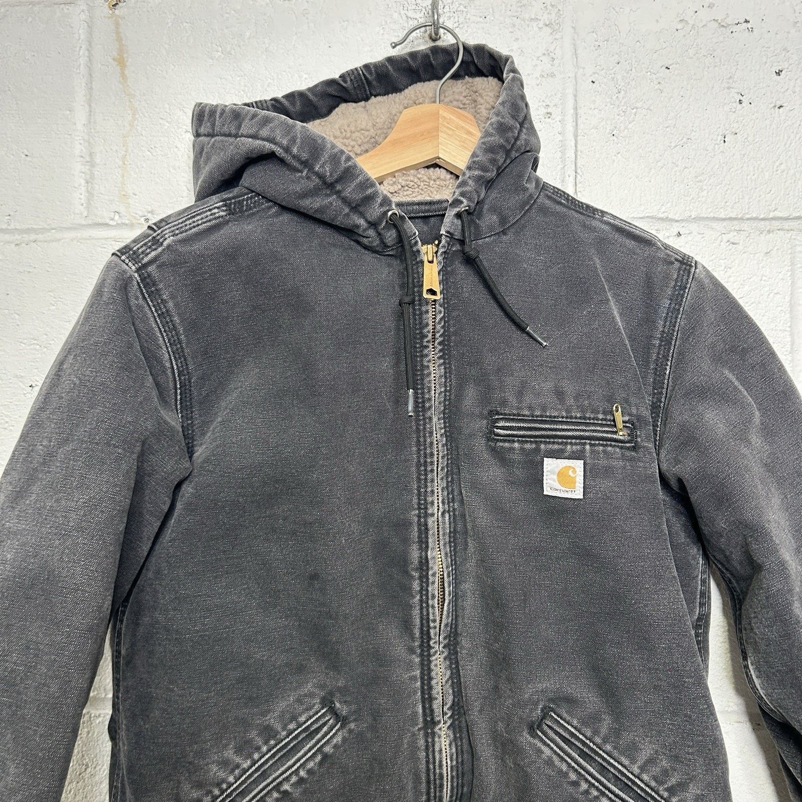 Carhartt Y2K Carhartt Sherpa-Lined Hooded Detroit Jacket “Black” Size S / US 4 / IT 40 - 3 Thumbnail