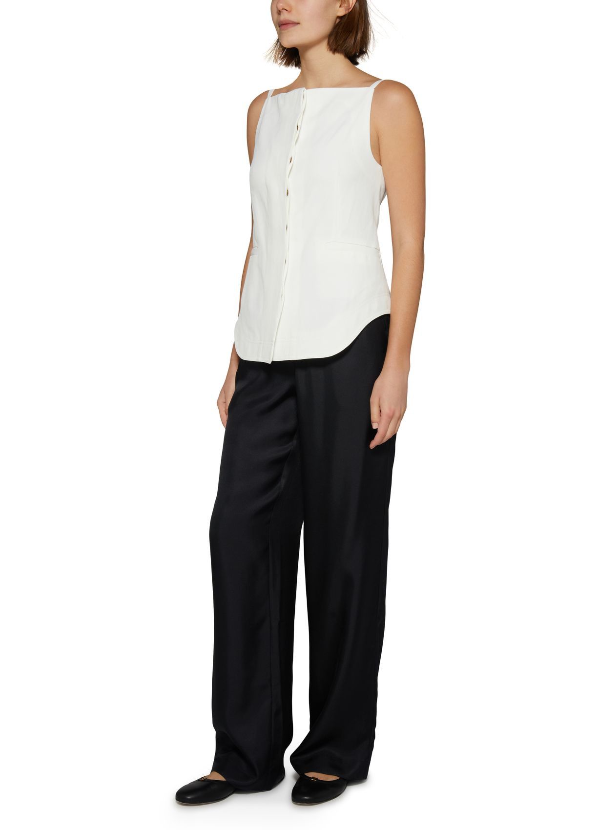 o1s22i1n1024 Mihant Top in White