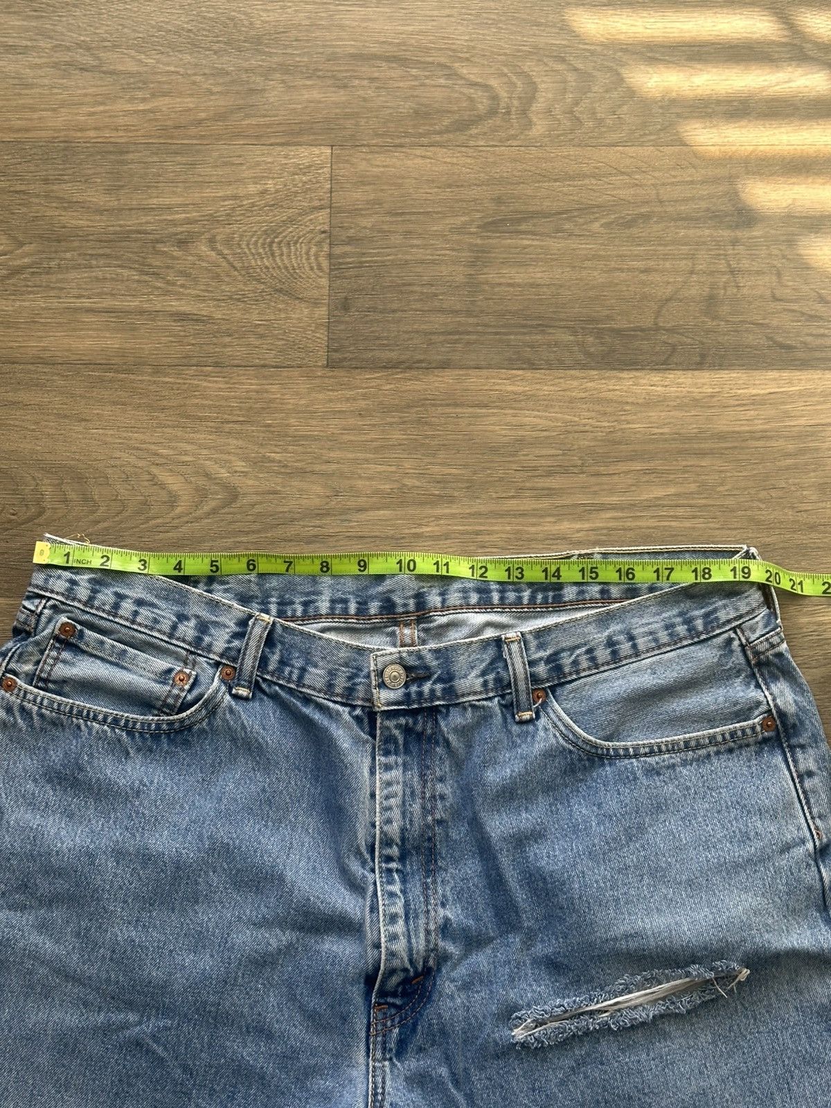 Levi's Vintage Clothing Distressed Levi’s denim shorts with frayed hem Size US 38 / EU 54 - 3 Thumbnail