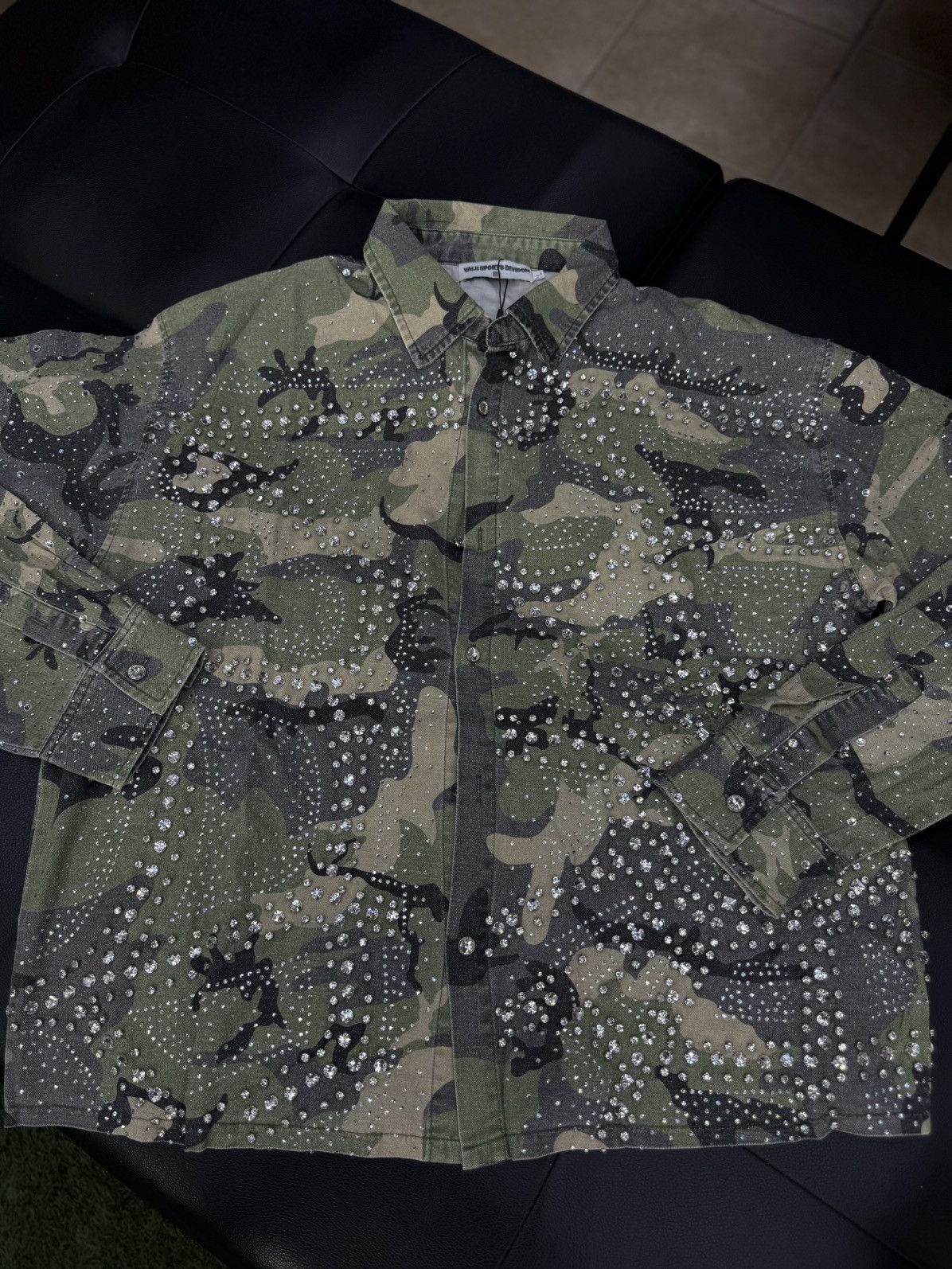 Vale Valley Stone Soulja Shiny Long Sleeve Size L (NEW) Size US L / EU 52-54 / 3 - 2 Thumbnail