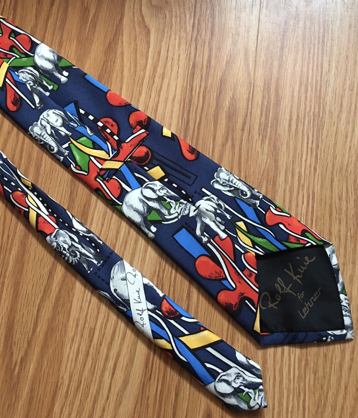 Designer Rolf Knie LEHNER Elephant Design Print Silk Mens Tie Size ONE SIZE - 3 Thumbnail