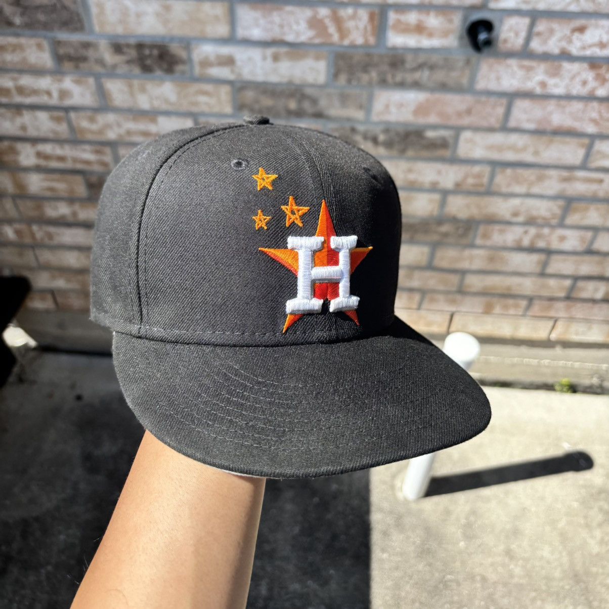 Size 7 1/8 Travis Scott New Era Cap