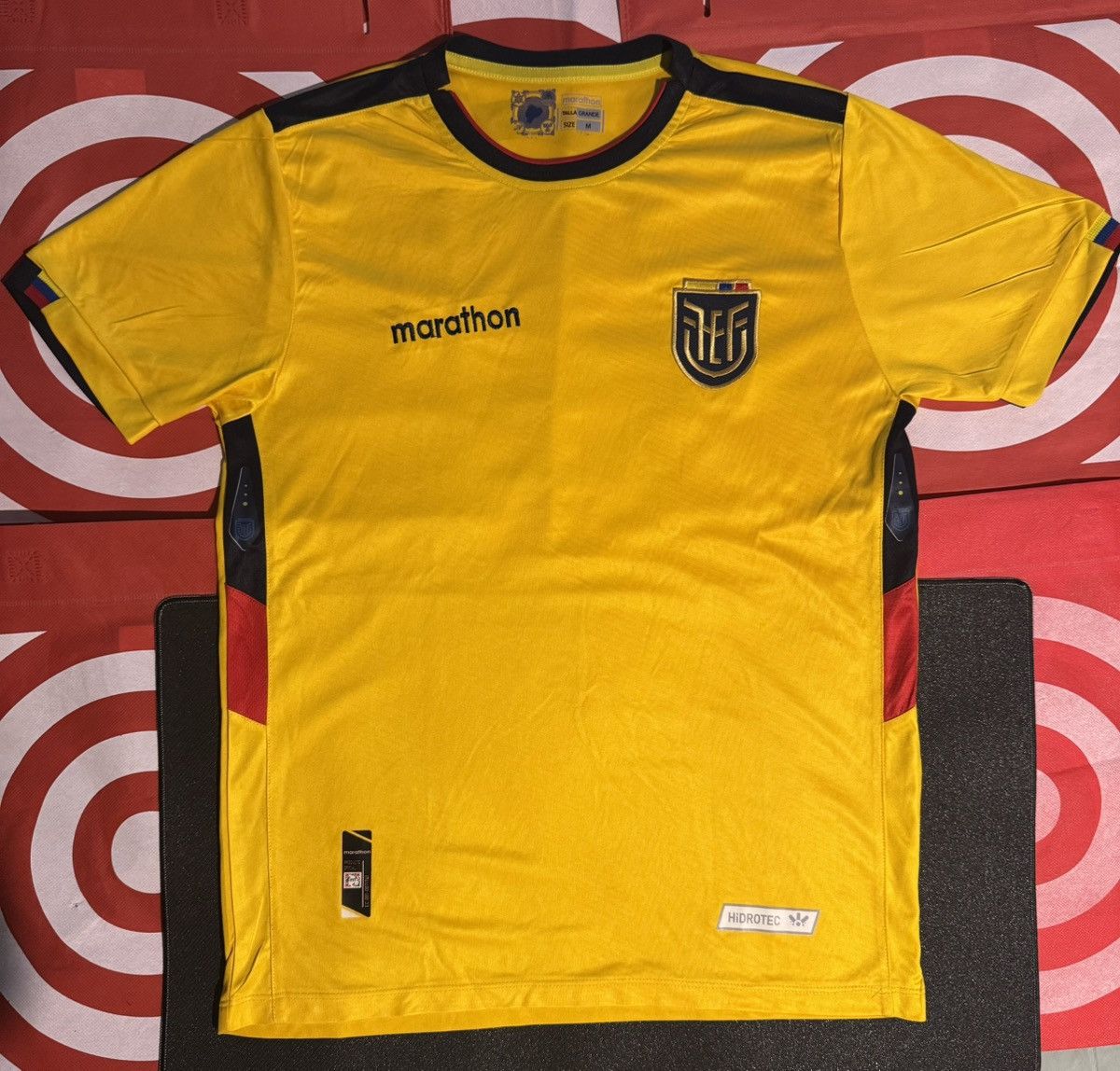 Other Ecuador National Jersey World Cup Qualifying 2022 Size US M / EU 48-50 / 2 - 1 Thumbnail