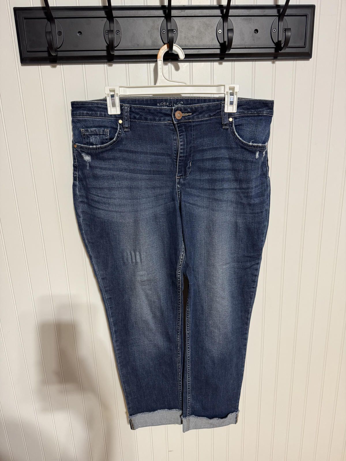 Lee Riders by Lee Indigo Women's 14M Fringe Cuff Boyfriend Jeans Size 36" / US 14 / IT 50 - 1 Thumbnail