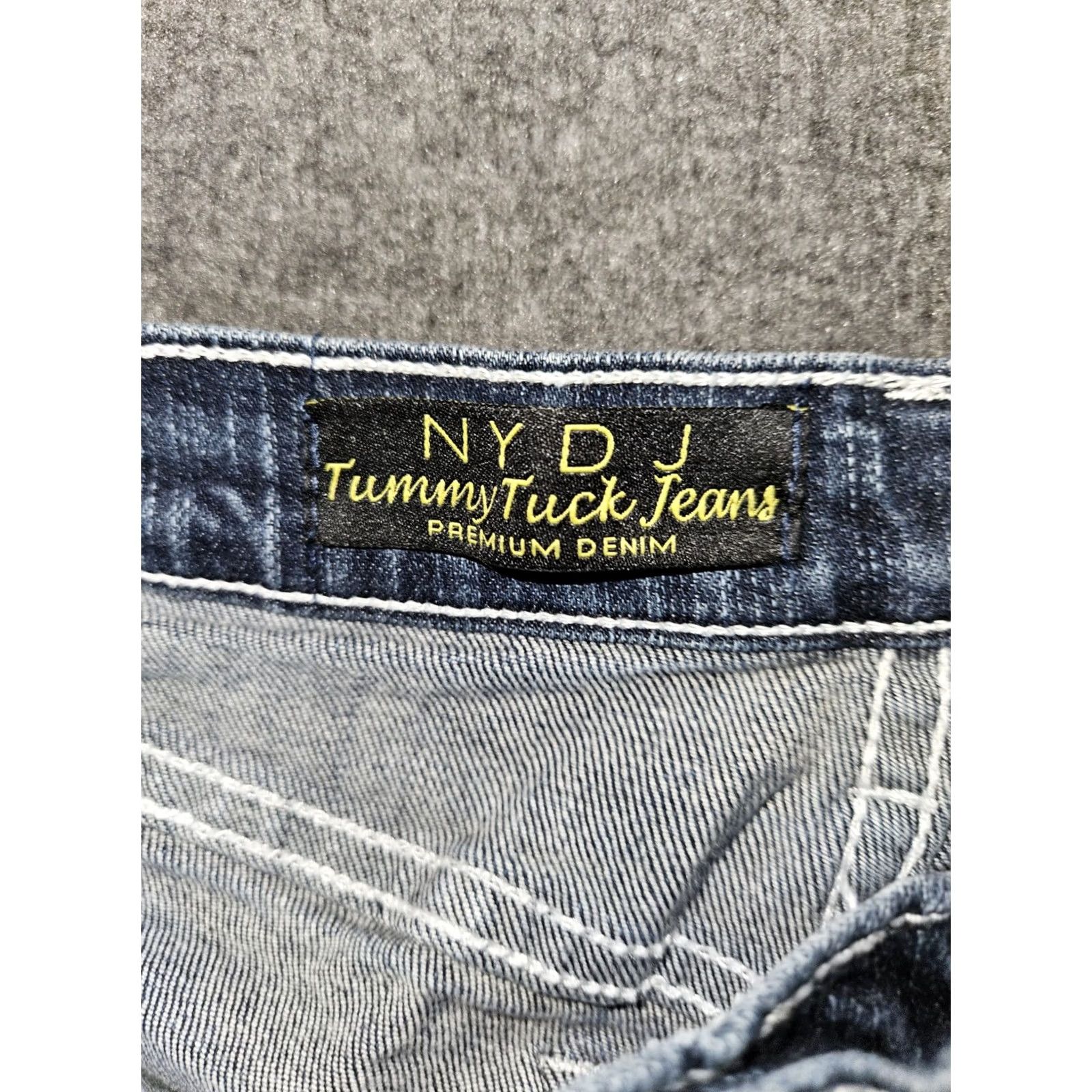 NYDJ NYDJ Tummy Tuck Straight Jeans Women's 4 Blue Mid Rise Stretch Preppy City USA Size 27" / US 4 / IT 40 - 2 Thumbnail