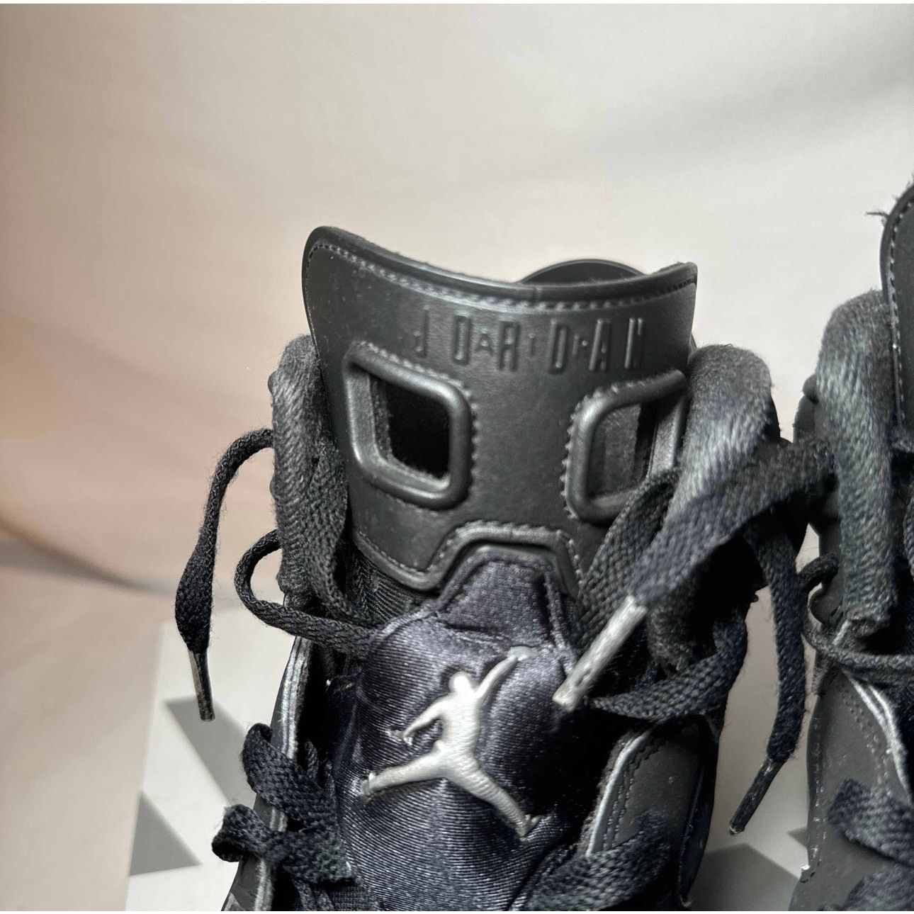 Jordan Brand × Nike Size 9 Nike Air Jordan 6 Retro Chrome Men's Shoes Ships Now Size US 9 / EU 42 - 9 Thumbnail