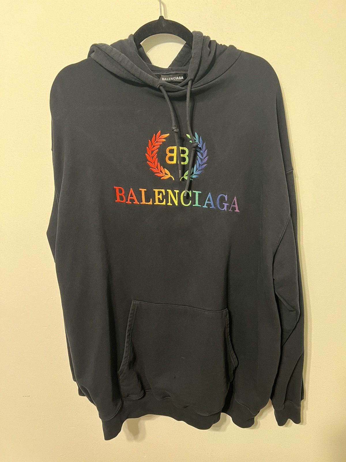 Balenciaga Balenciaga BB crest hoodie black Size US L / EU 52-54 / 3 - 2 Thumbnail