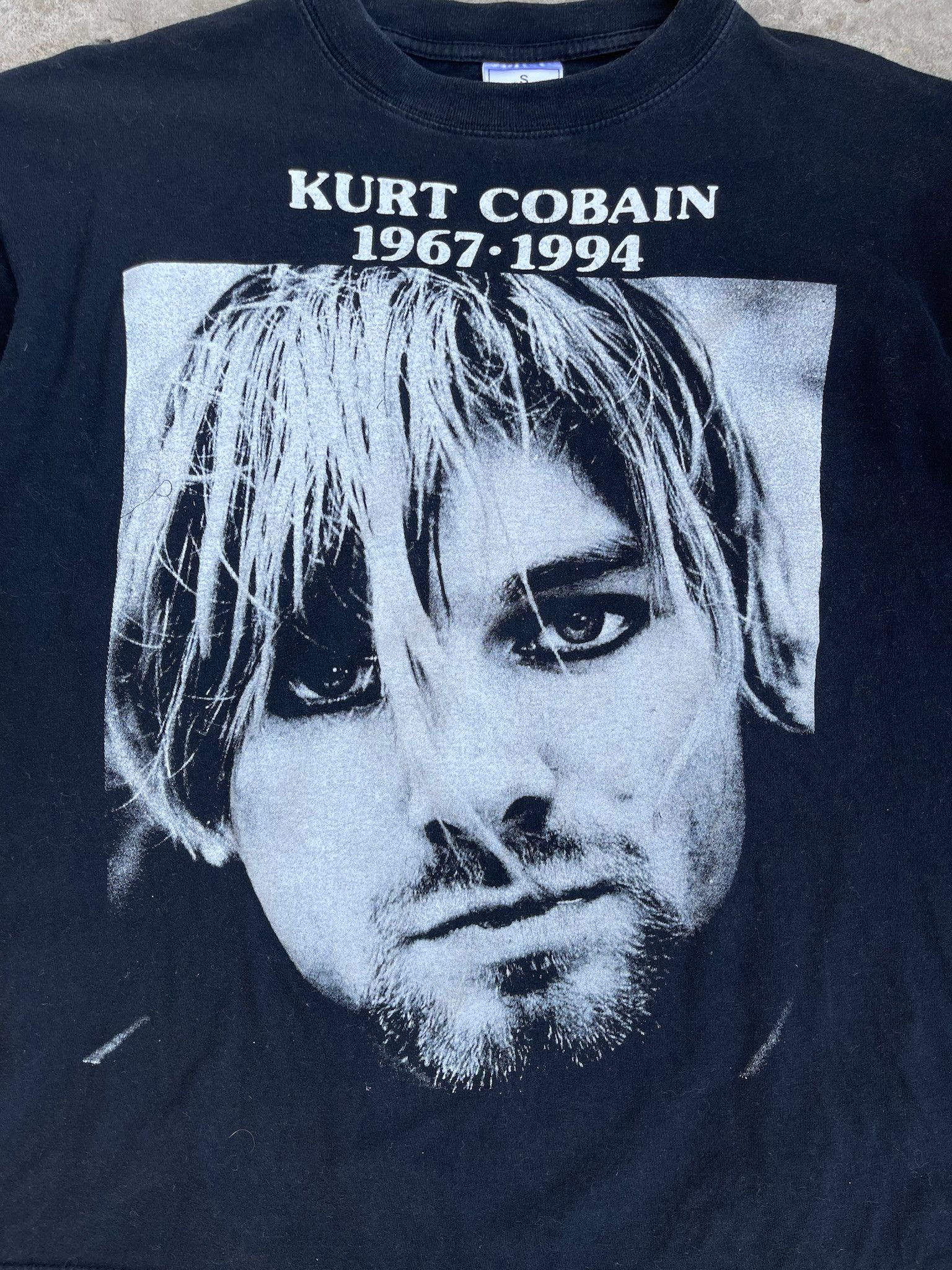 Band Tees Nirvana Kurt Cobain T-Shirt Size US M / EU 48-50 / 2 - 4 Thumbnail