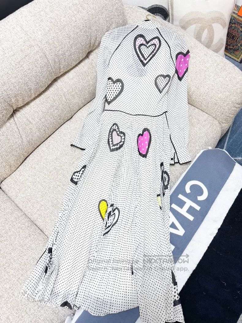 Dior Dior Black and white pola dot colorful graffiti heart patt Size XS / US 0-2 / IT 36-38 - 4 Thumbnail