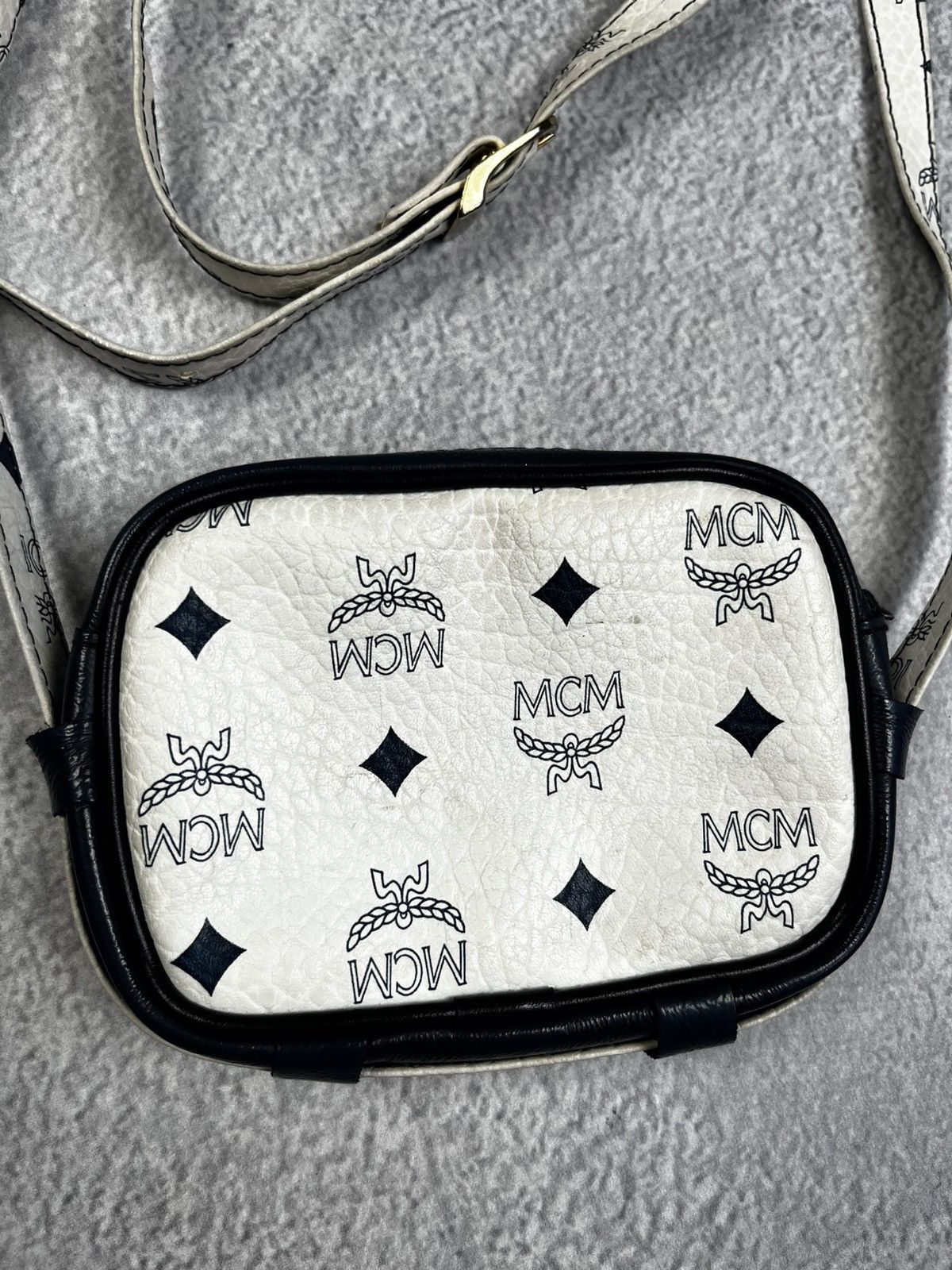 MCM MCM leather mini bag vintage Size ONE SIZE - 3 Thumbnail