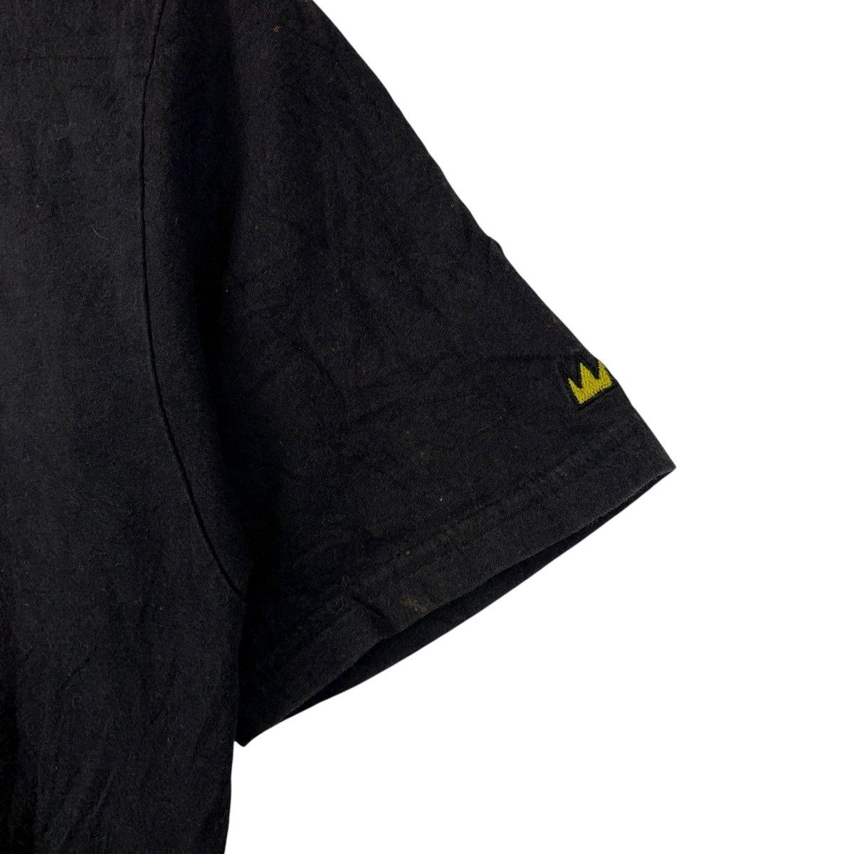 Uniqlo Uniqlo UT x Jean-Michel Basquiat Black Graphic Tee Shirt Size US S / EU 44-46 / 1 - 5 Thumbnail